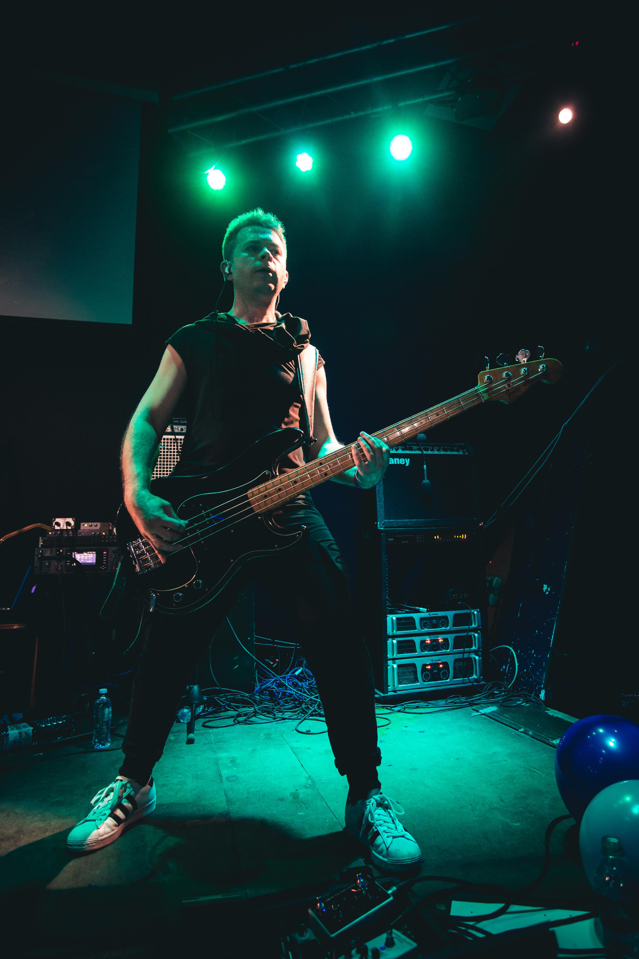 Группа Е2 ЗНАКОМЫ на фестивале "Территория отрыва" 30.04.22 