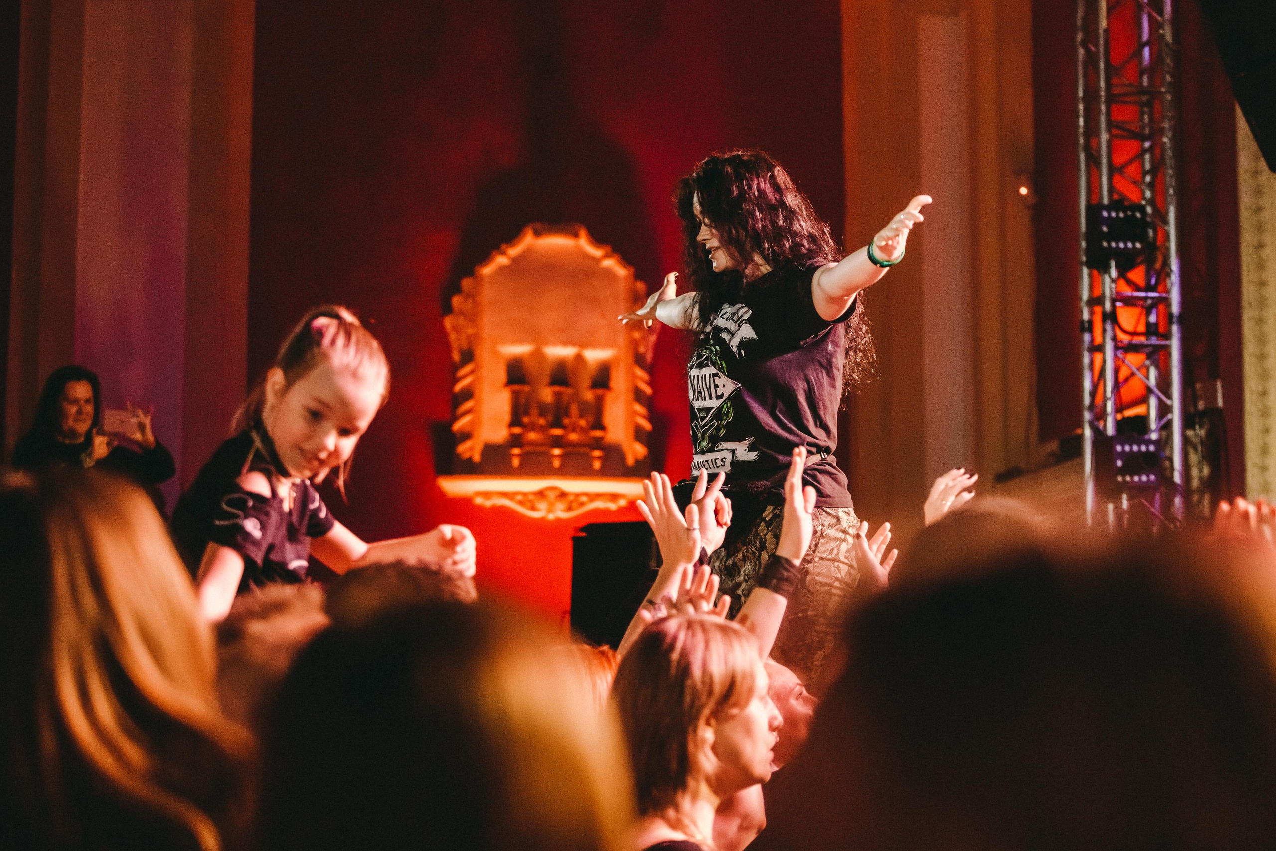 БРИГАДНЫЙ ПОДРЯД. Фотограф Сонкина Татьяна