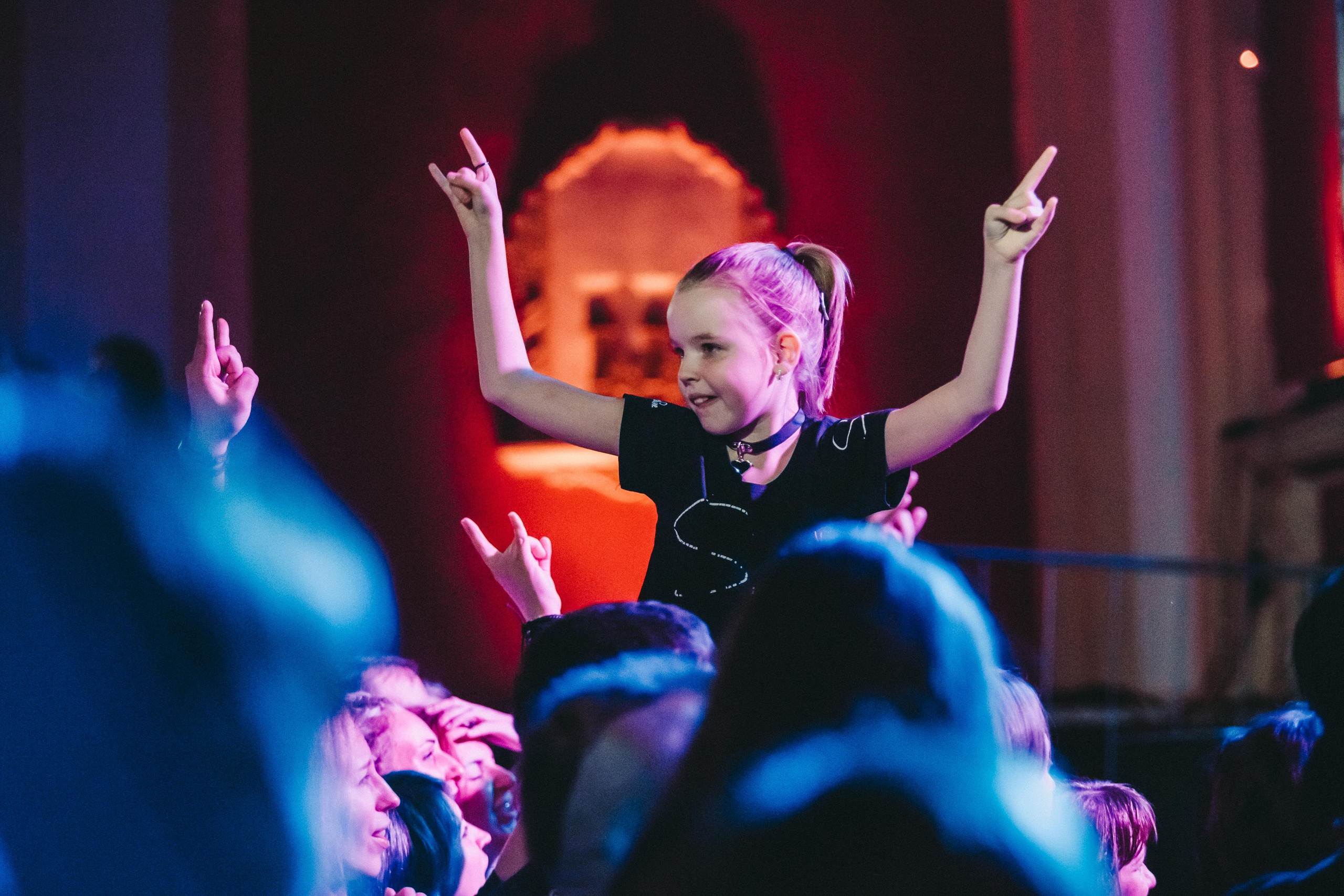 БРИГАДНЫЙ ПОДРЯД. Фотограф Сонкина Татьяна