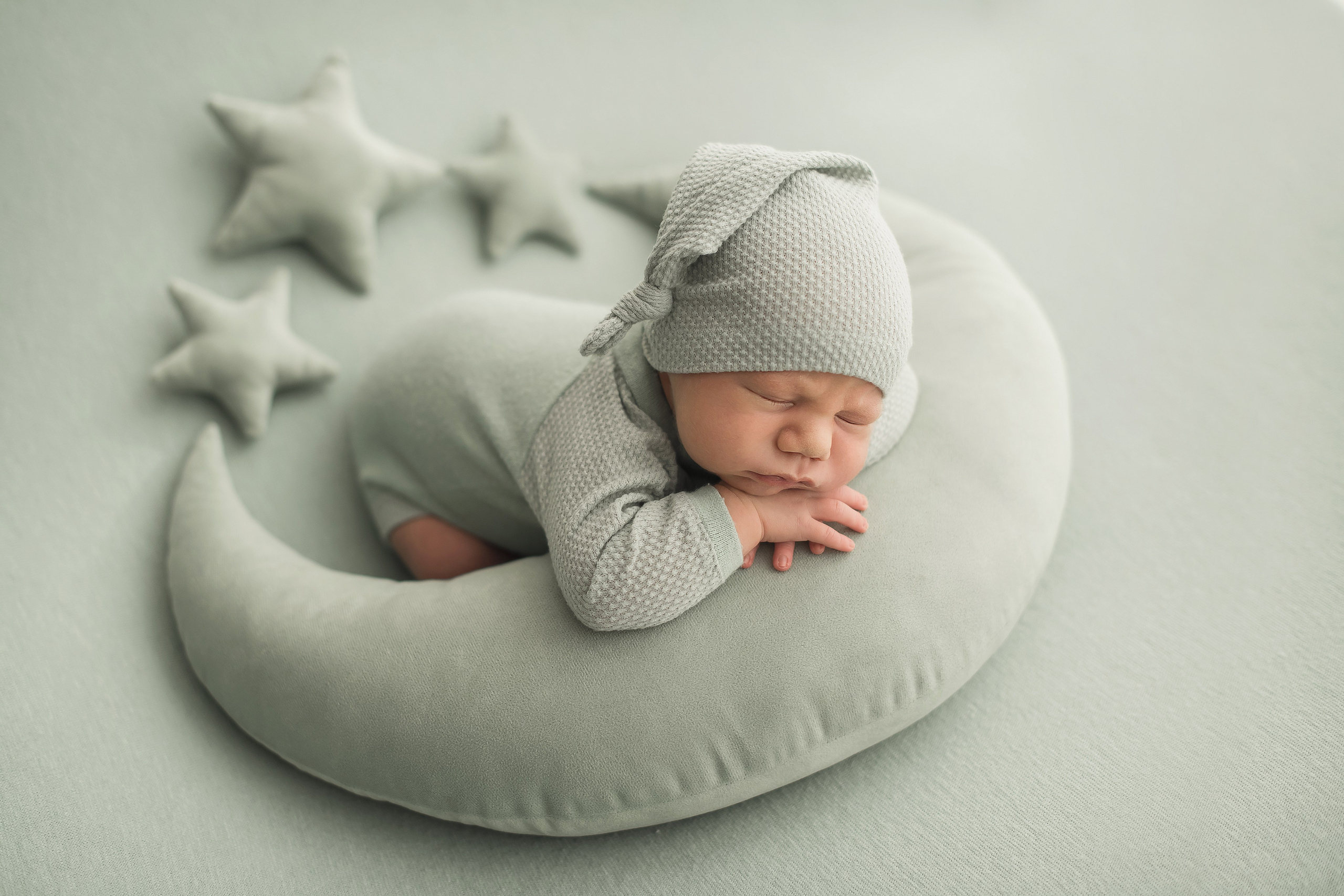 Новорожденные малыши владивосток. Детский и семейный фотограф Елена Новоселова в г. Владивосток