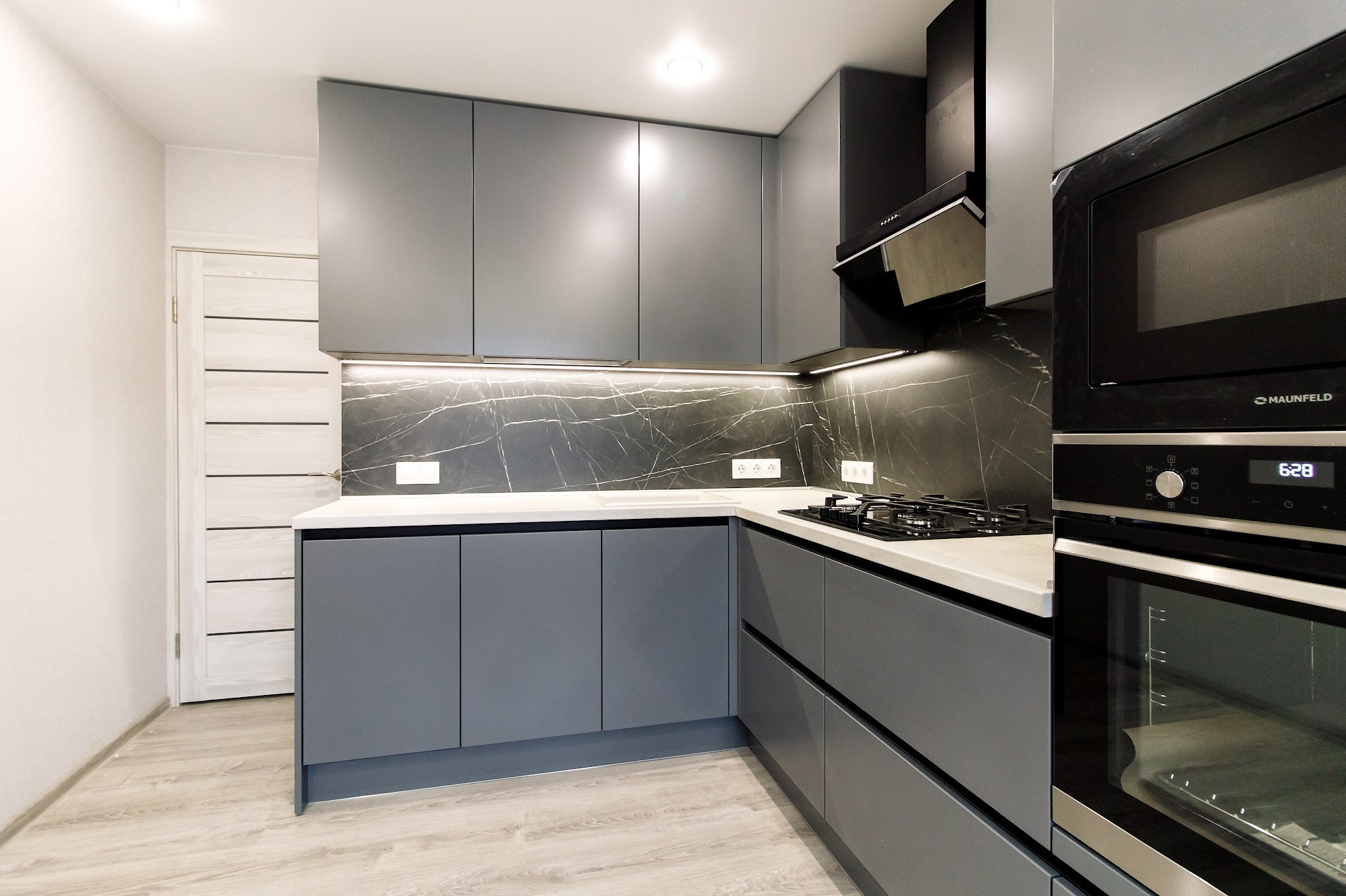 Черняховского 32. Свадебный фотограф и видеосъемка в Витебске Андрей Райков