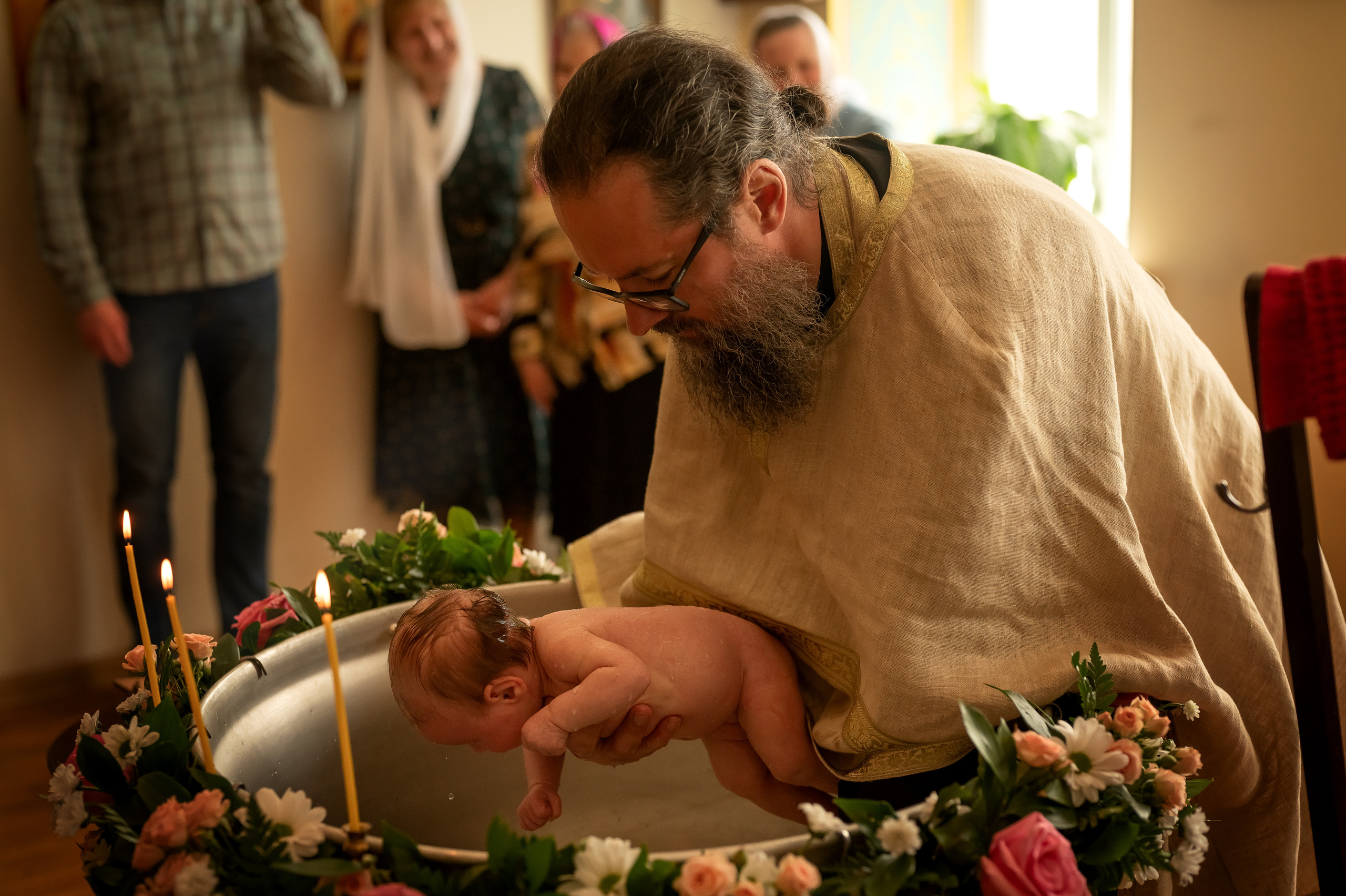 Таинство крещения. Фотограф новорождённых, семейный, школьный в городе Калуге Евгения
