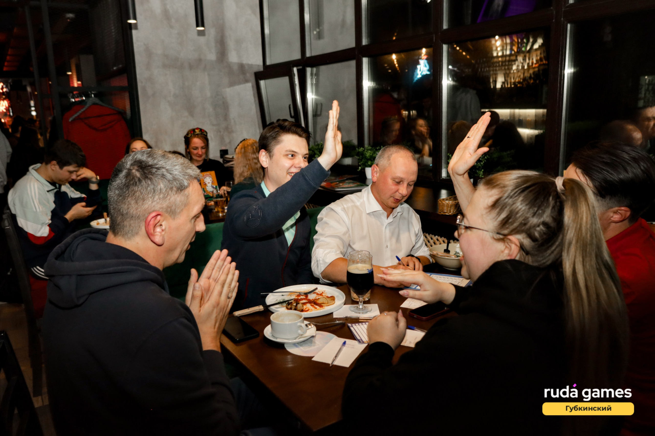 5 сентября. Фотограф в Губкинском | Александра Артамонова