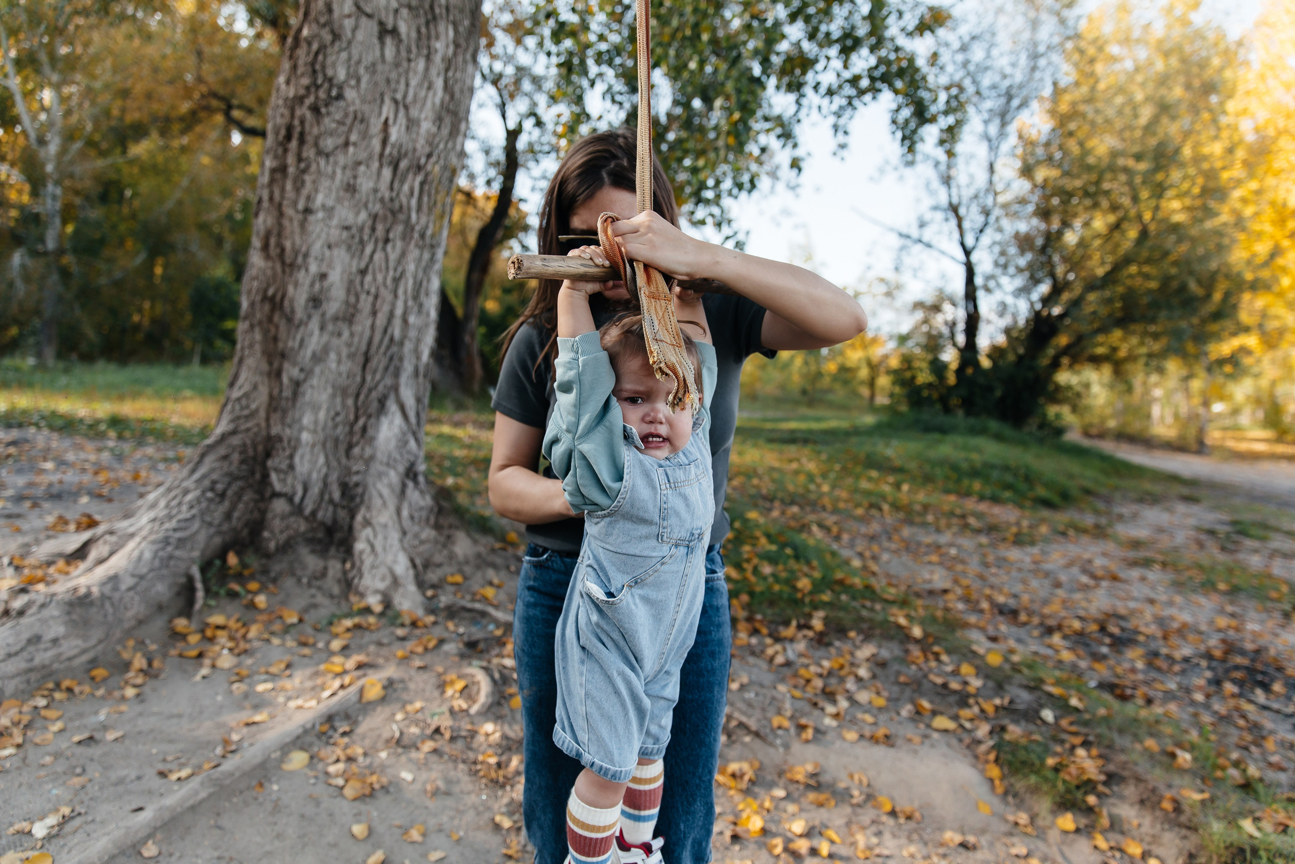 Выманивает из квартир природа нас на выходные. Осенний лес — особый мир. Ведут тропинки потайные…. Душевный фотограф Ваших самых ярких событий Марина Погребняк