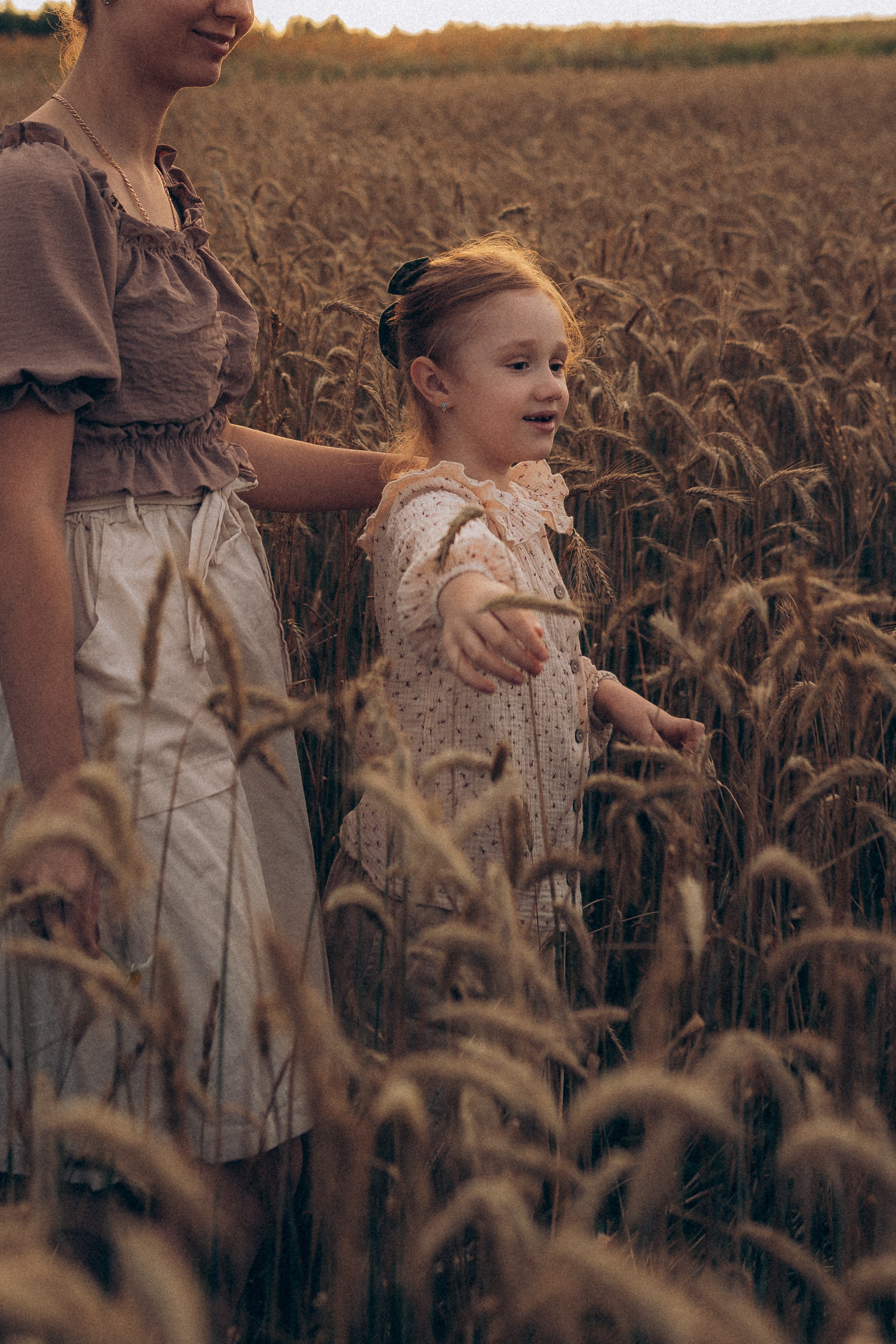 Алёна и семья. Фотограф Торопец Кристина Абрамова Kanwellia photography