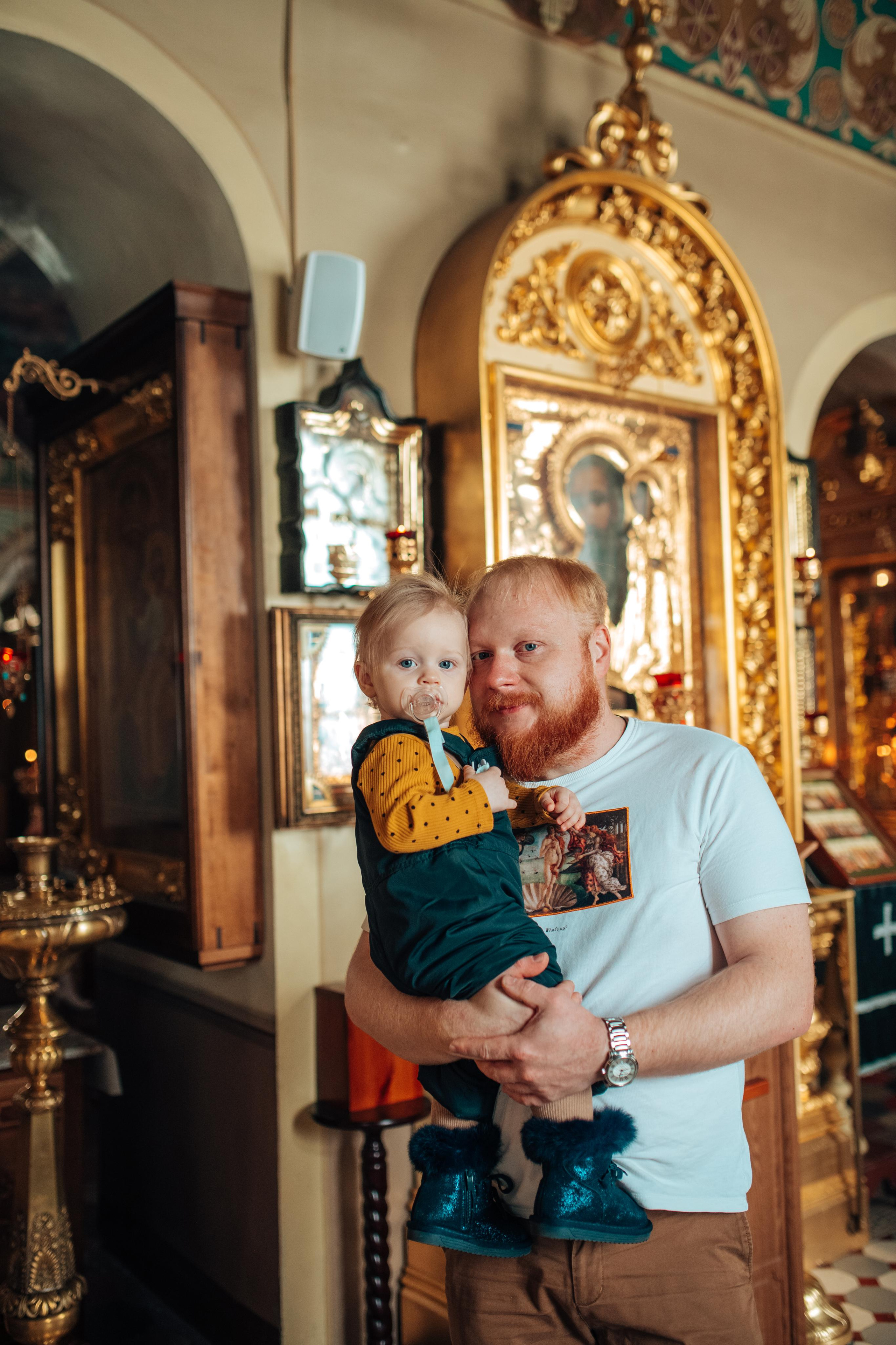 Крещение Веры. Фотограф Алла Елисеева