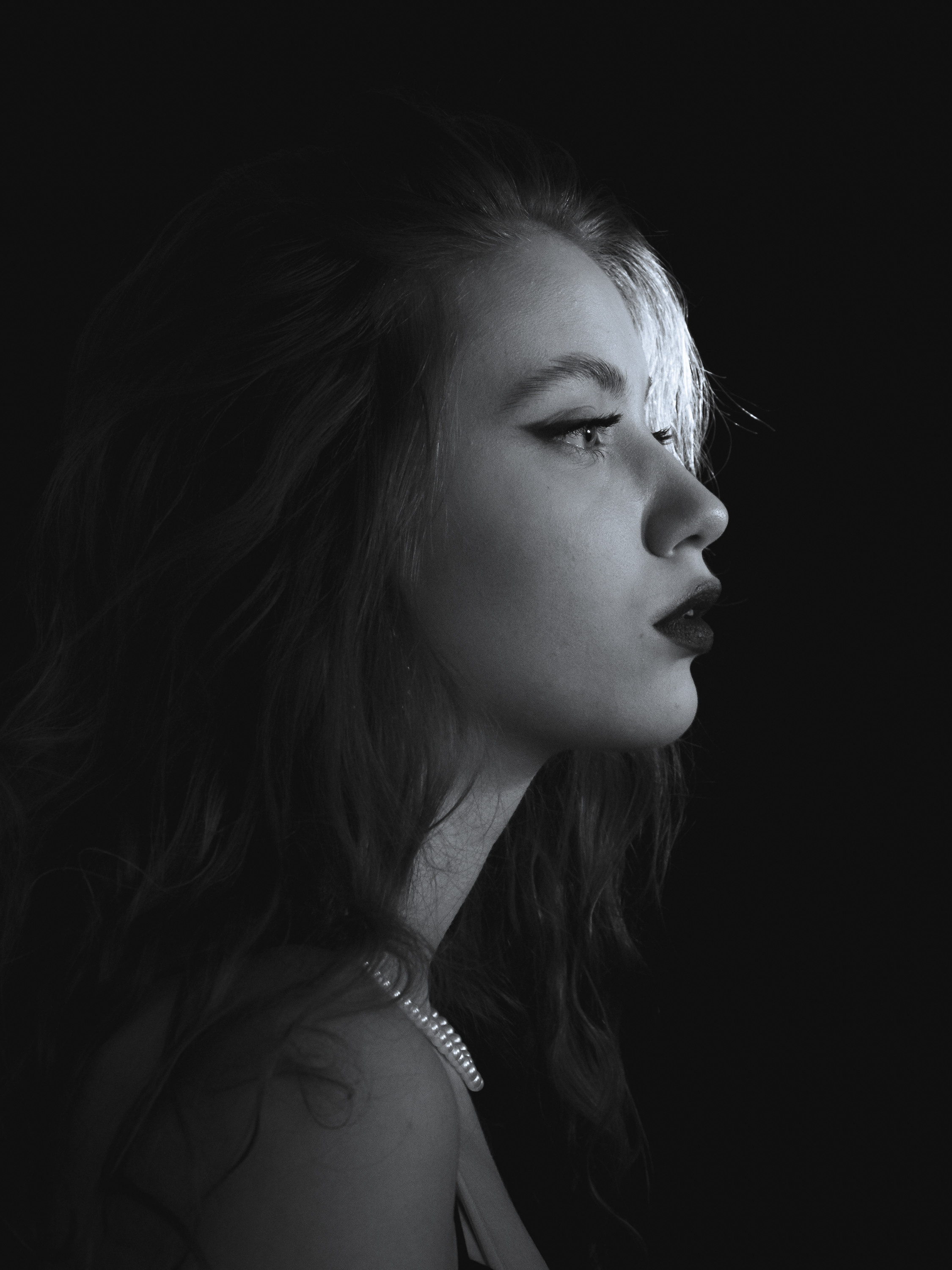 Фотосессия с постоянным светом, отработка света. Модель Ксения. Ваш личный фотограф в Москве Антоновская Елена