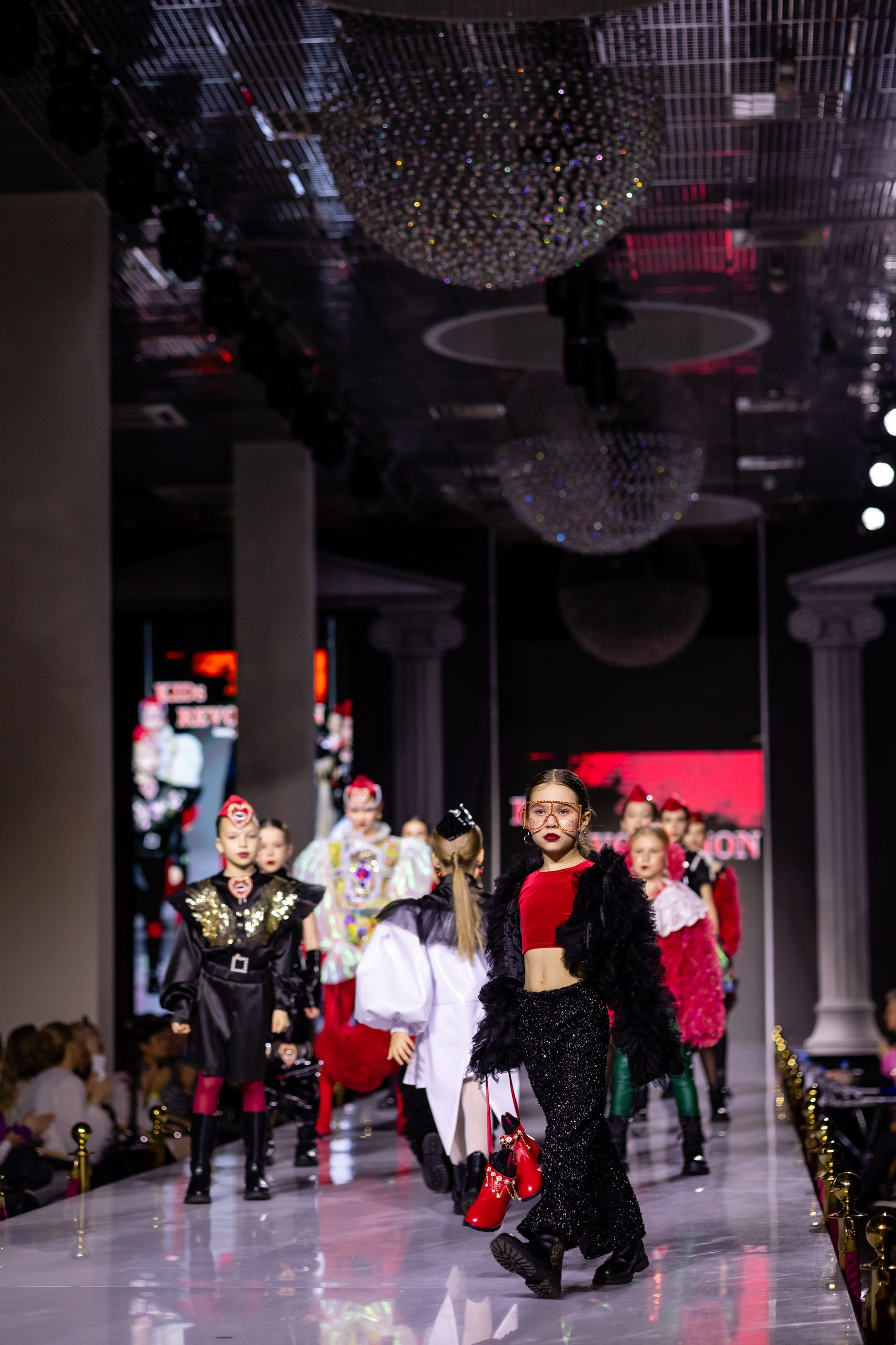 ESTET FASHION WEEK (KIDs REVOLUTION). Татьяна Чернышова свадебный фотограф Москва