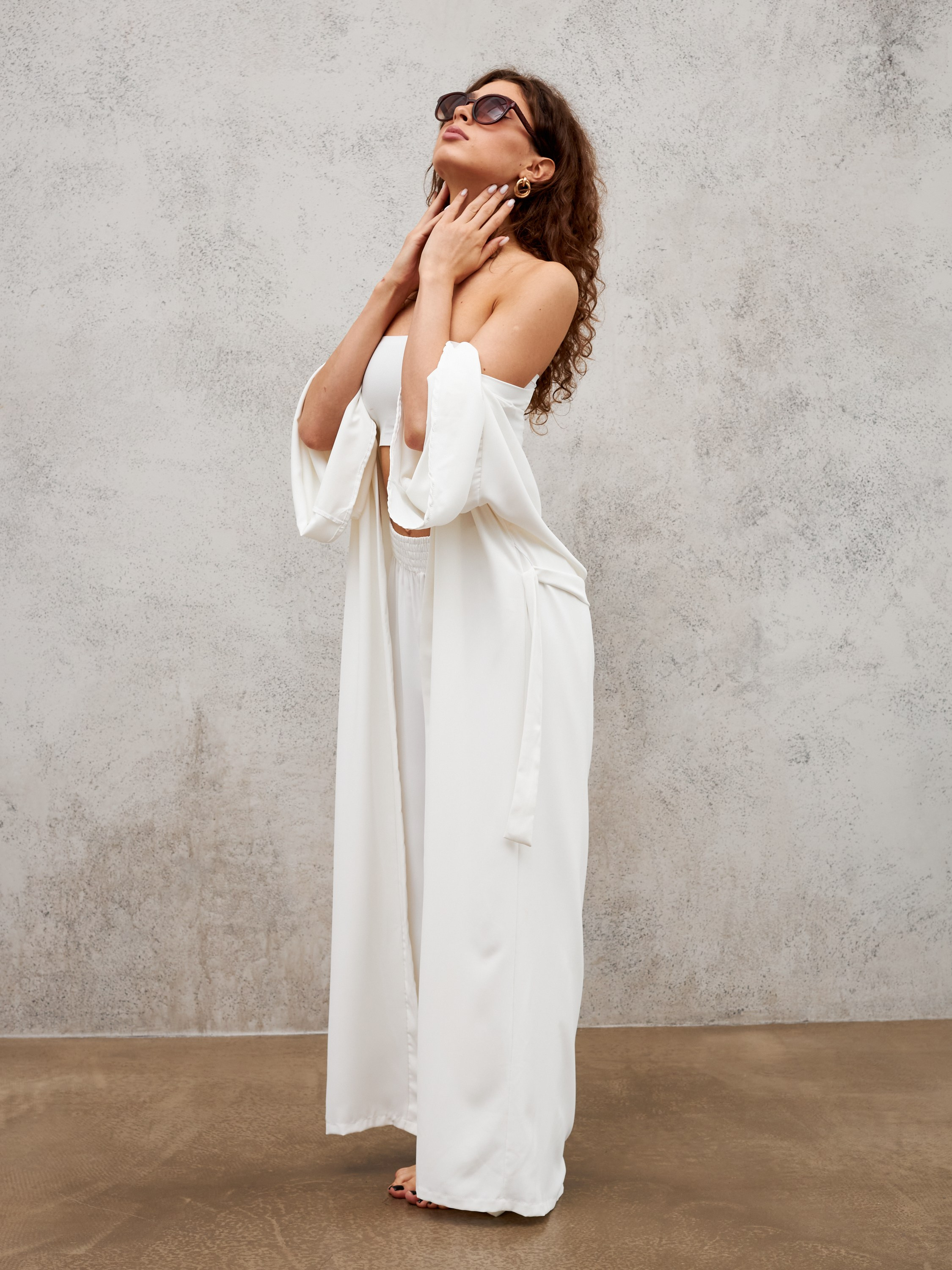 Фотосъемка кимоно Екатеринбург Wildberries ВБ Ozon Озон фотосессия одежды Екб заказать цена фотосъемка товара WB халаты карточки товара. Фотограф Екатеринбург Анастасия Жерновская | Маркетплейсы и нейрофото