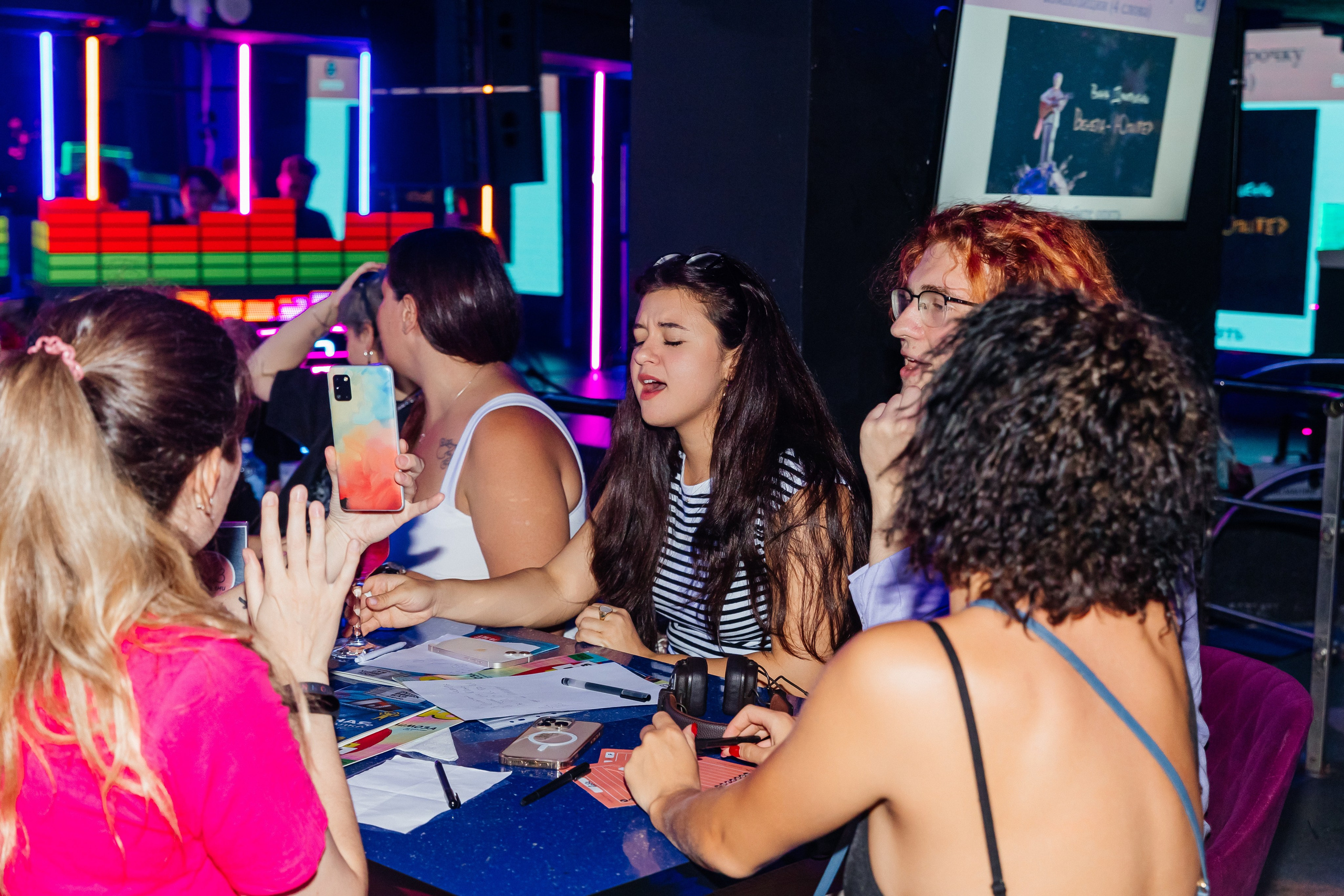 Квиз в «Руки вверх». Семейный фотограф в Санкт-Петербурге Ева Маркова