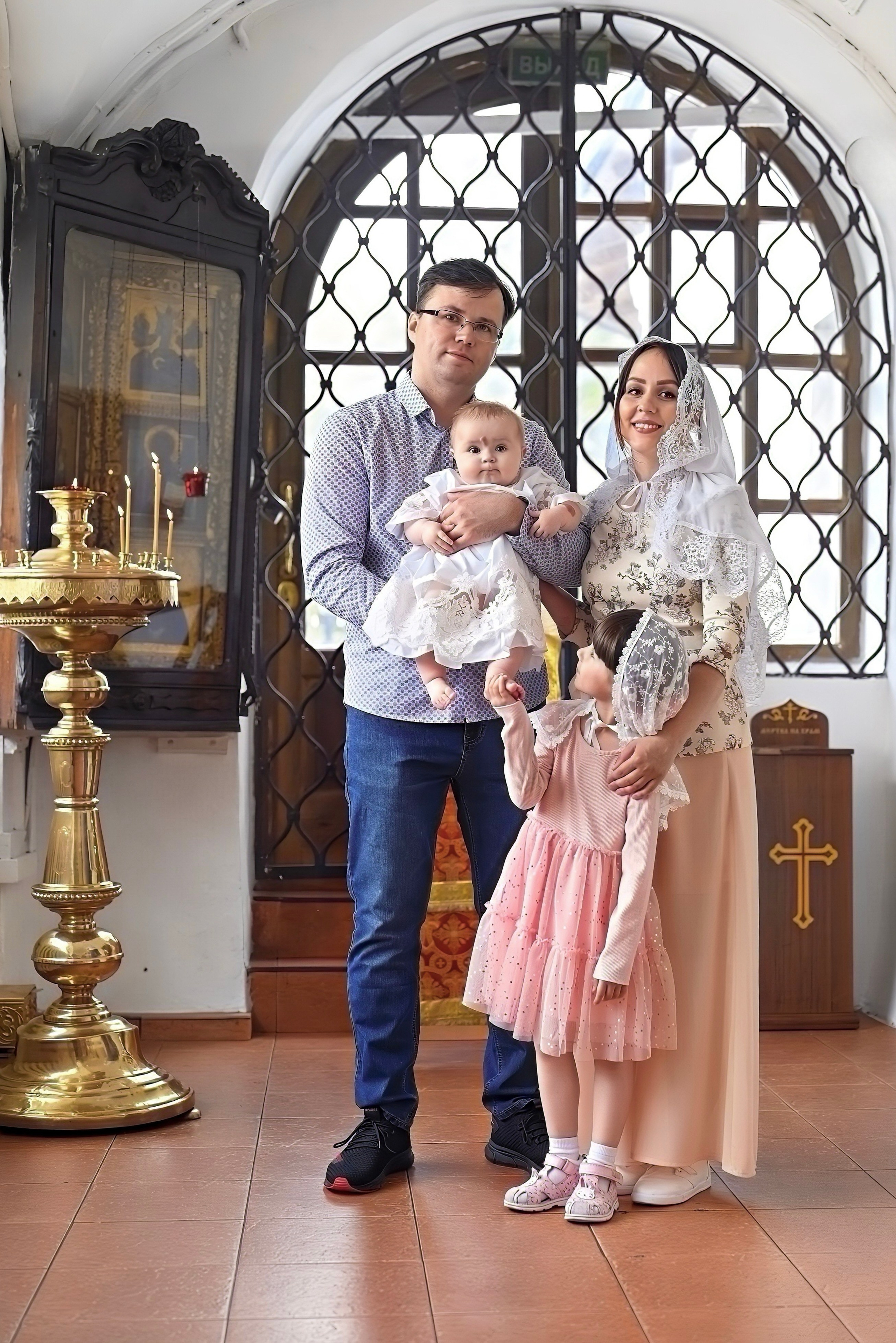 Церковь Покрова Пресвятой Богородицы. Семейный и детский фотограф Москва