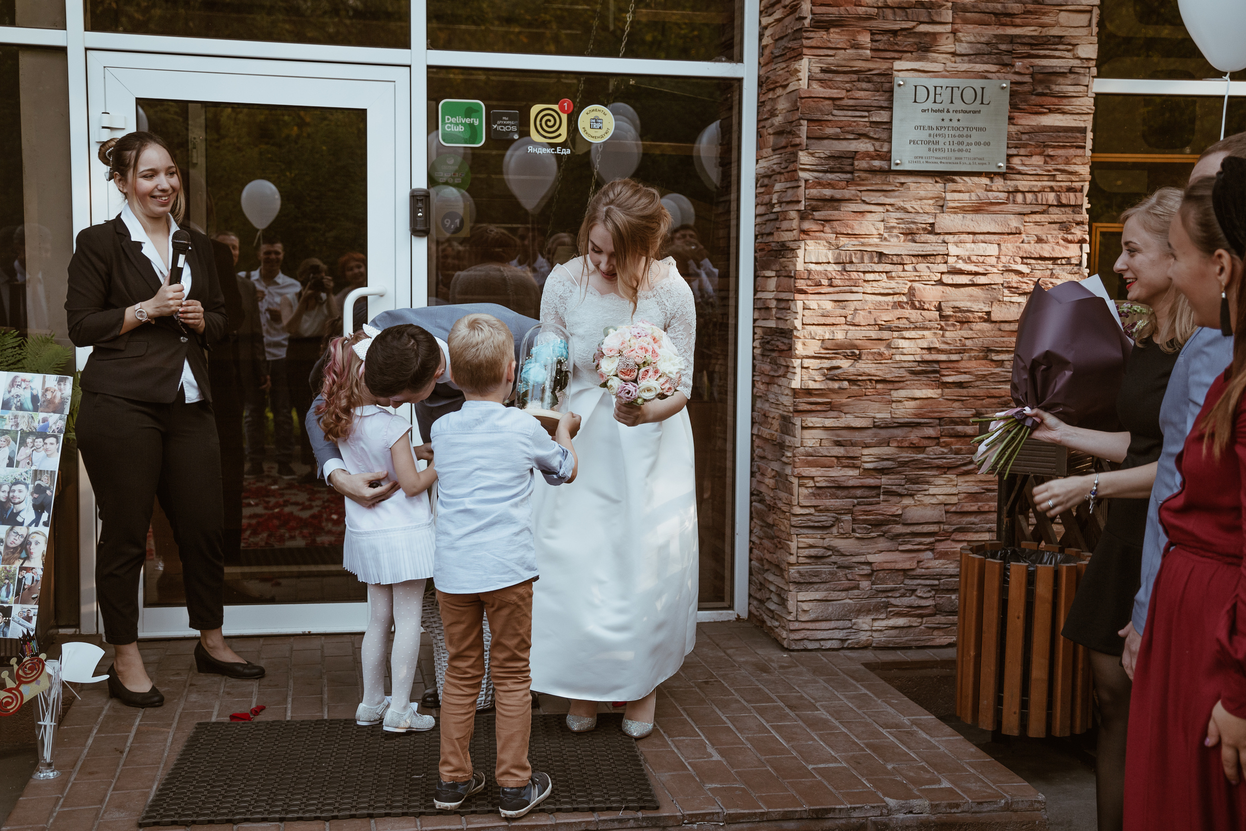 Илья и Виктория. Свадебный Семейный Репортажный фотограф в Москве