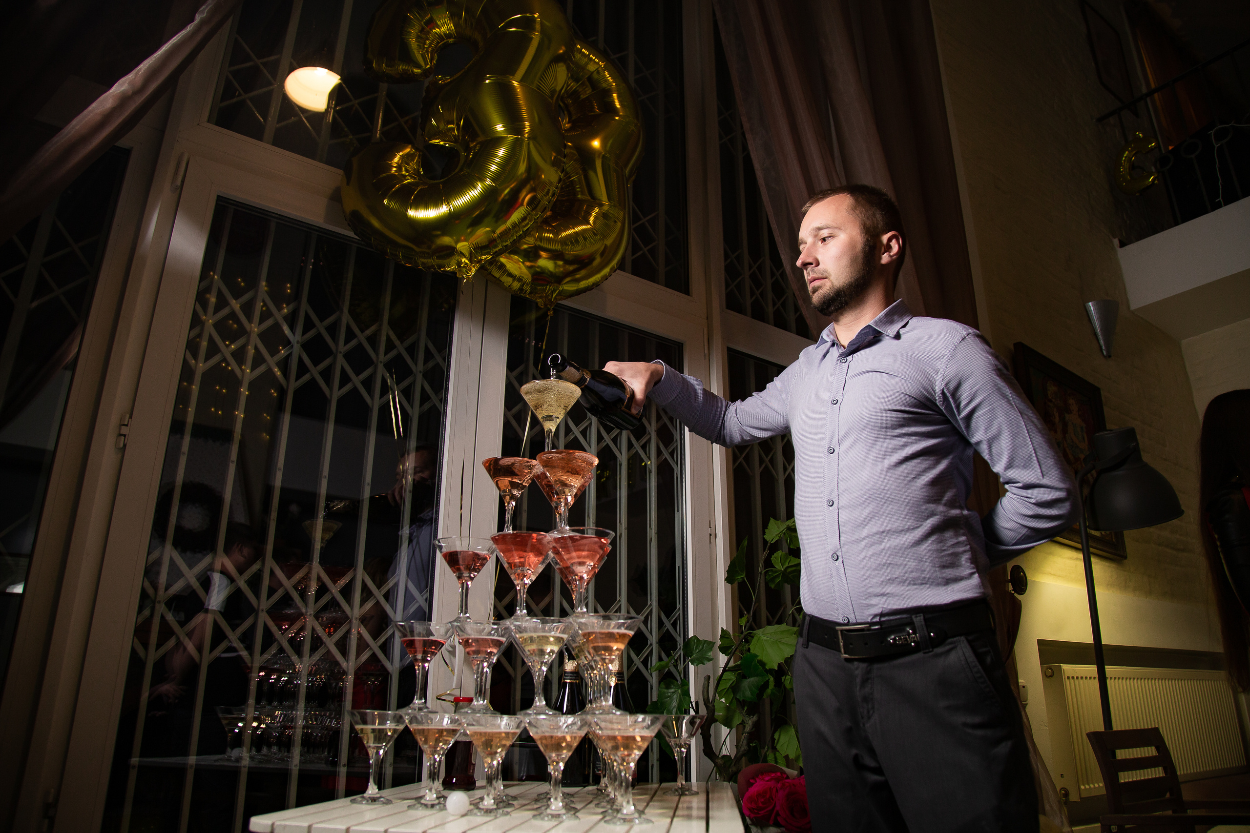 Красно-черная вечеринка. Свадебный Семейный Репортажный фотограф в Москве