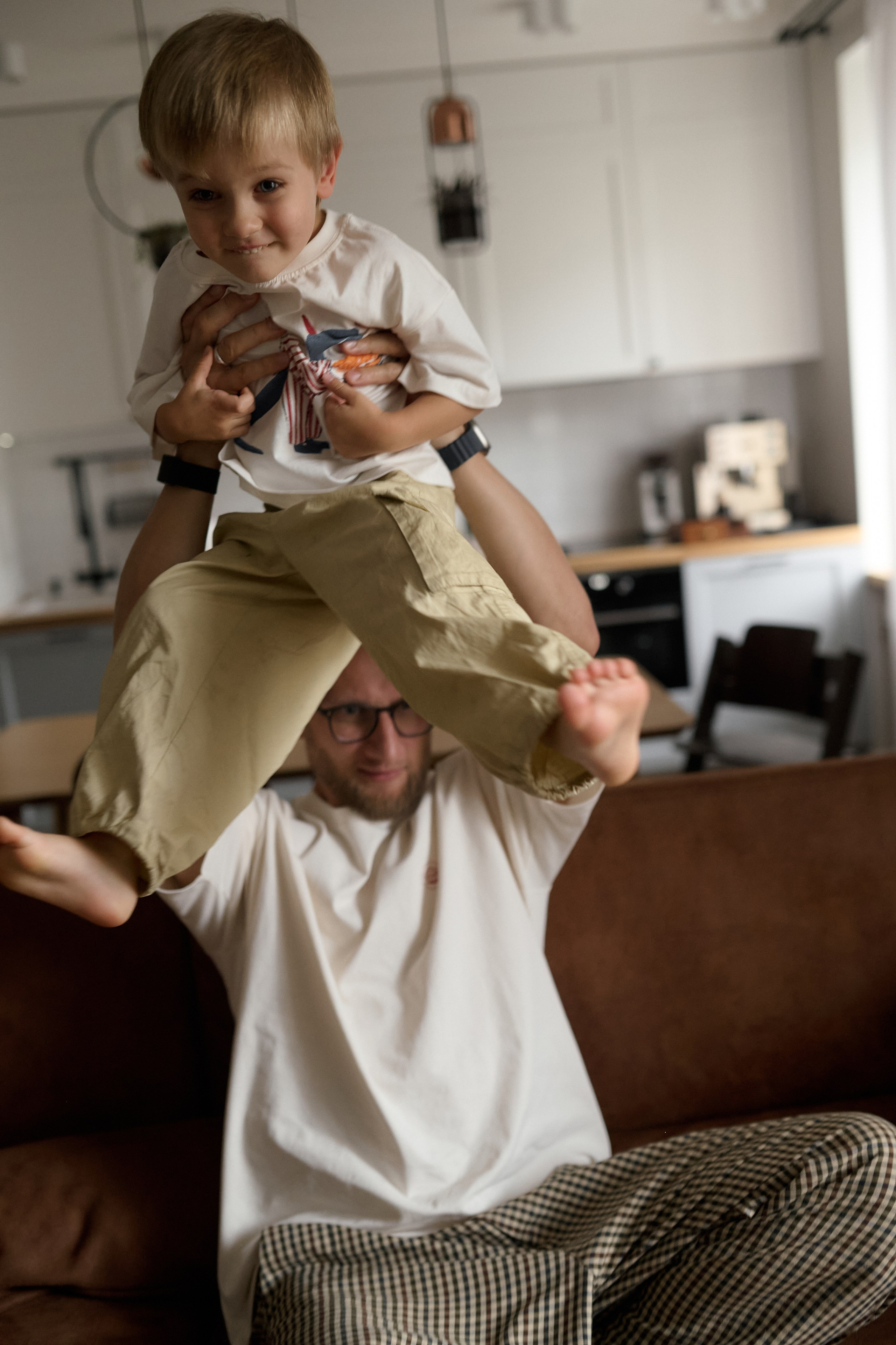 Серёжа, Вика, Макар и Кэш. Семейный и свадебный lifestyle-фотограф в Москве Мария Петрова