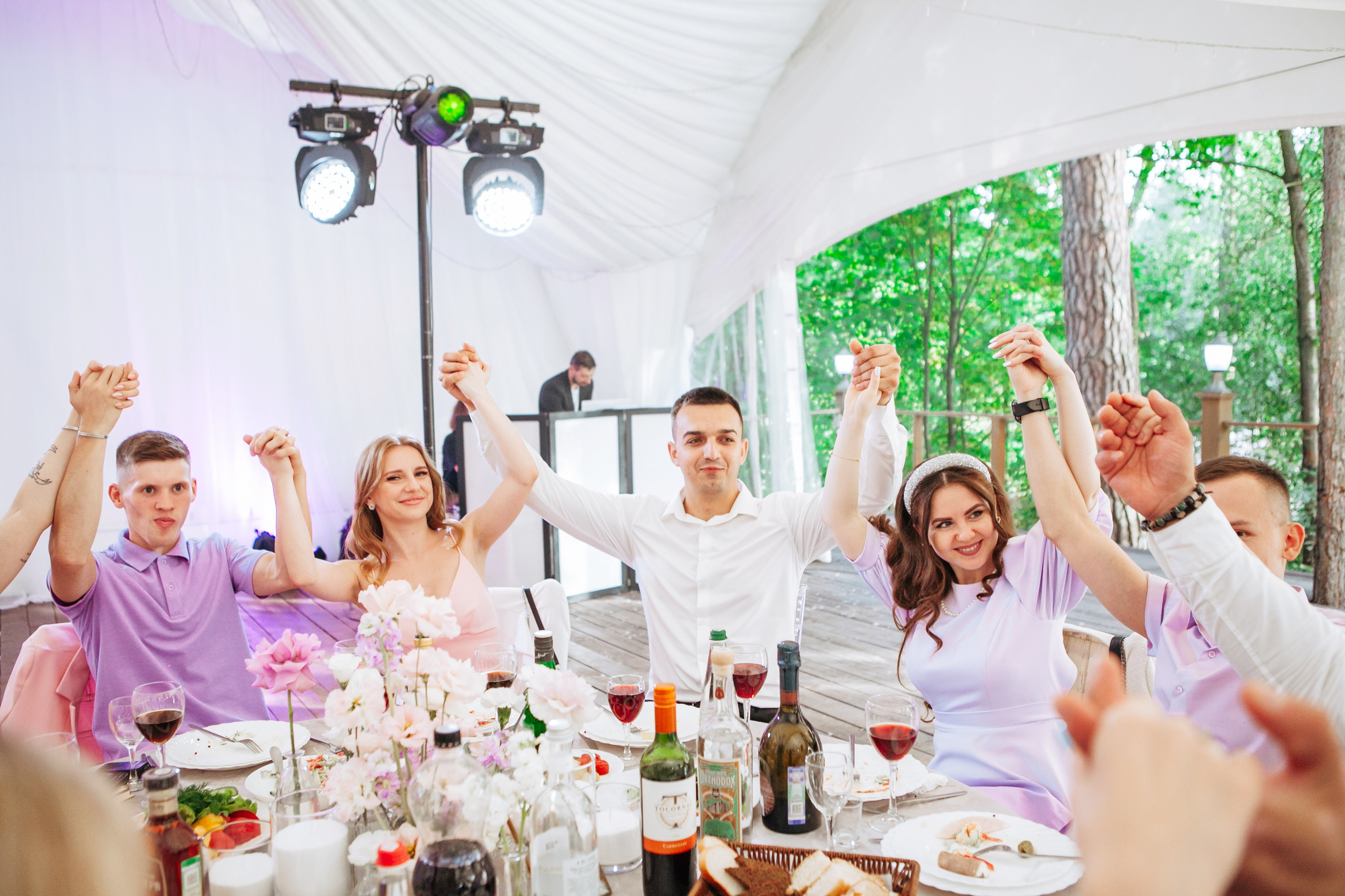 Свадебная фотосессия в отеле hartwell hotel и на патриарших прудах. Фотограф Ольга Ефремова