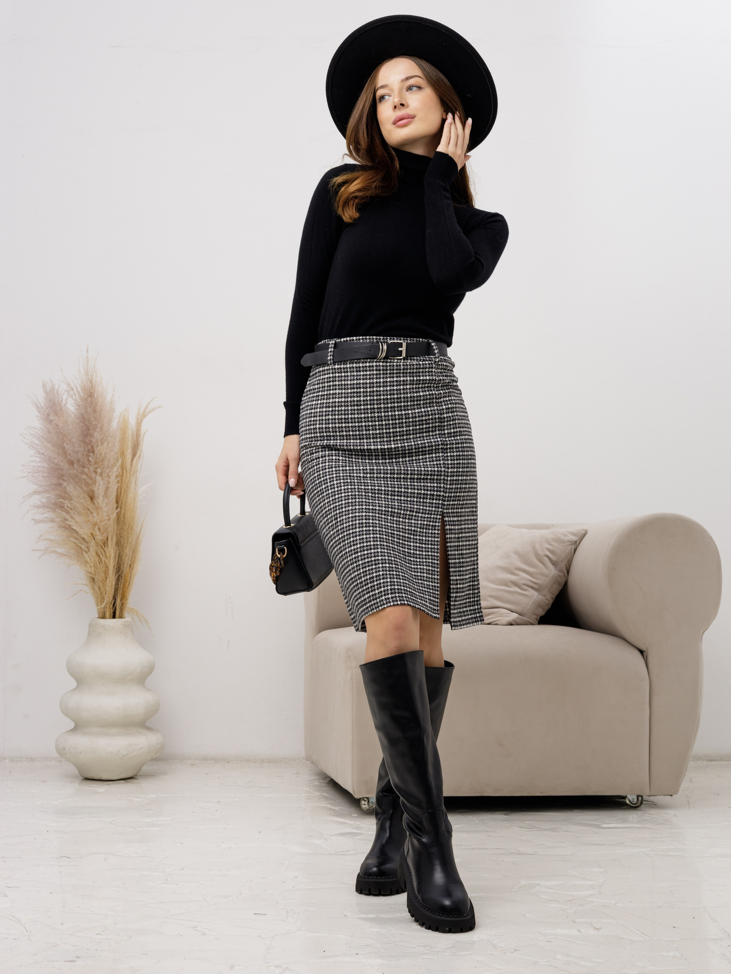 Ольга, 42-44 р-р, 175 см. KED Production — продакшн из СПб. Создаём фото, видео и контент, который помогает брендам и селлерам продавать больше