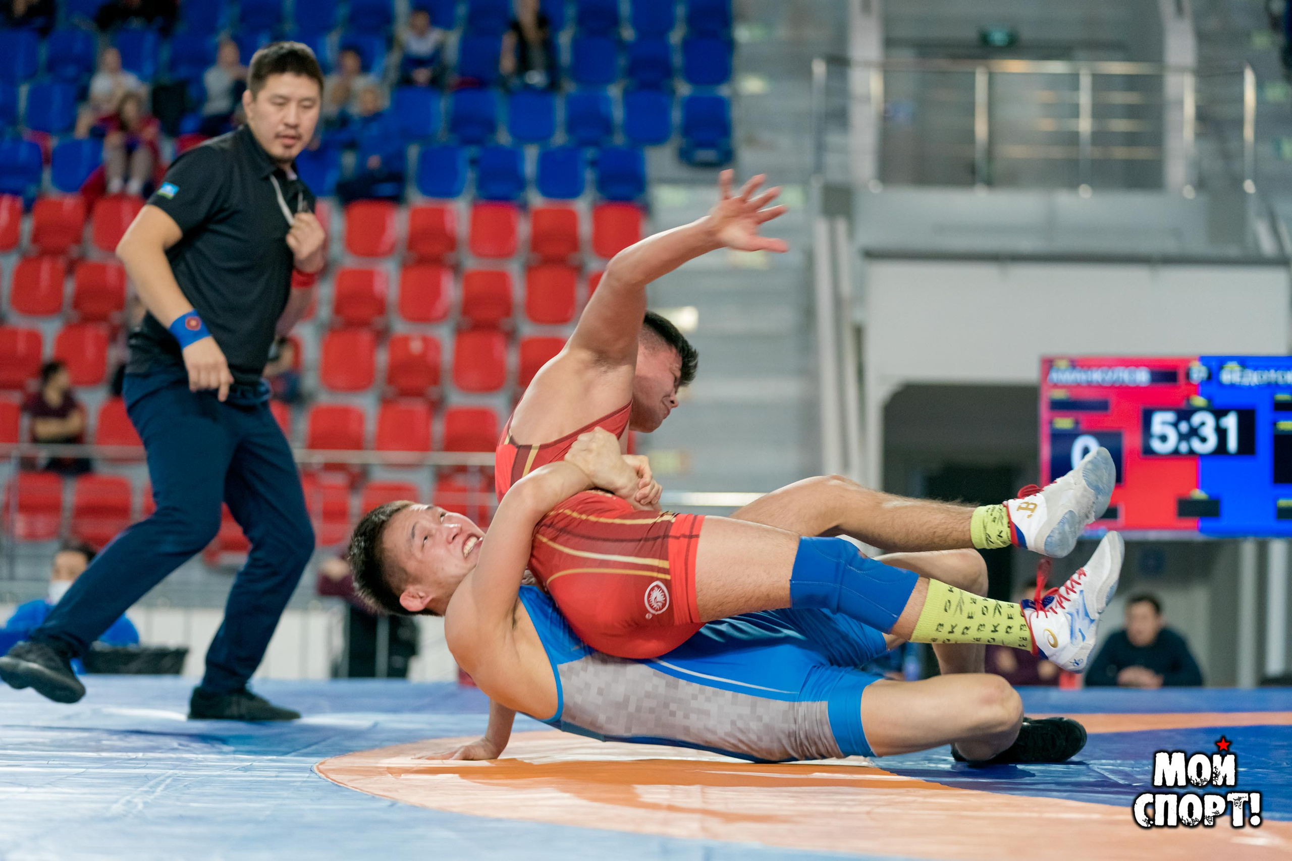 Чемпионат ДФО по спортивной борьбе среди мужчин и женщин. Студия «Мой Спорт!» — все о спорте в Якутии