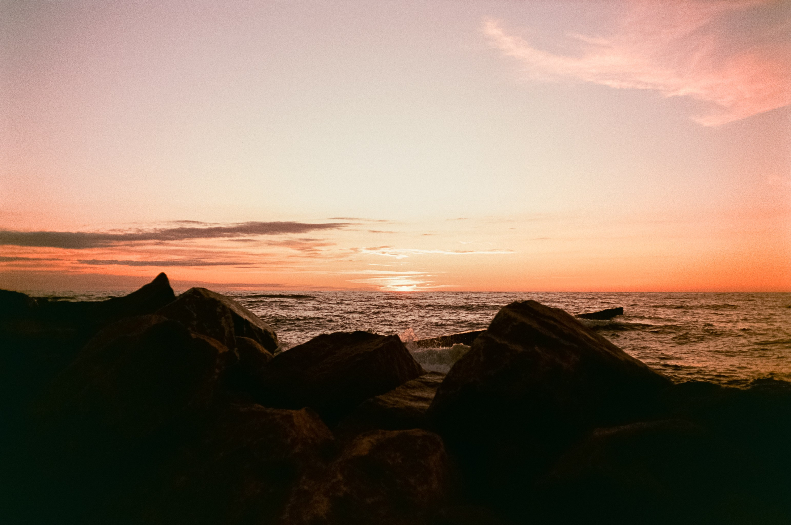 Закат в Калининграде на Aeronega 100 (Kodak Aerocolor IV) / Ricoh MF-1