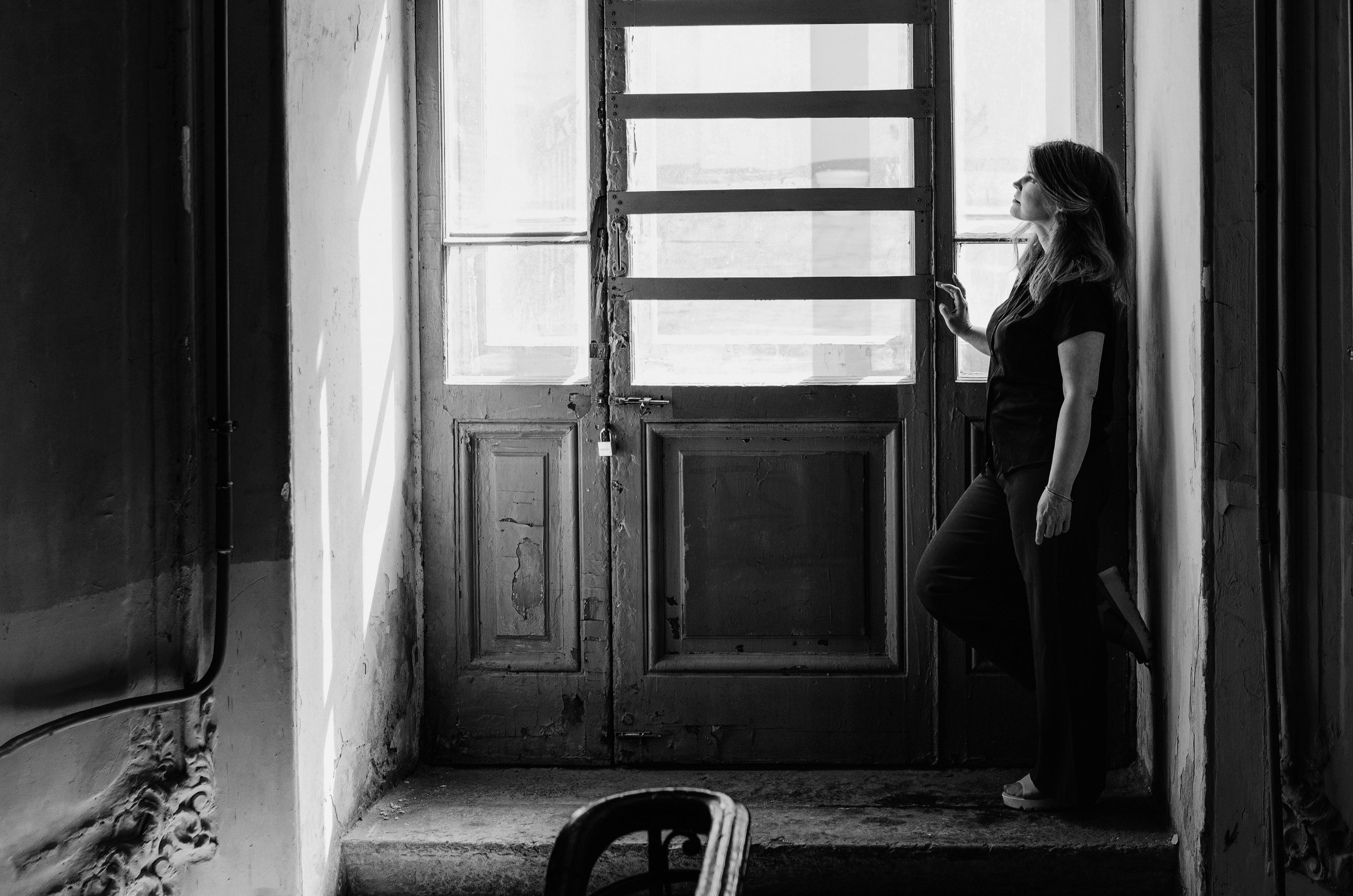 Фотопрогулка по парадным Санкт-Петербурга с Л. Портретный и репортажный фотограф в Санкт-Петербурге Варвара Жукова