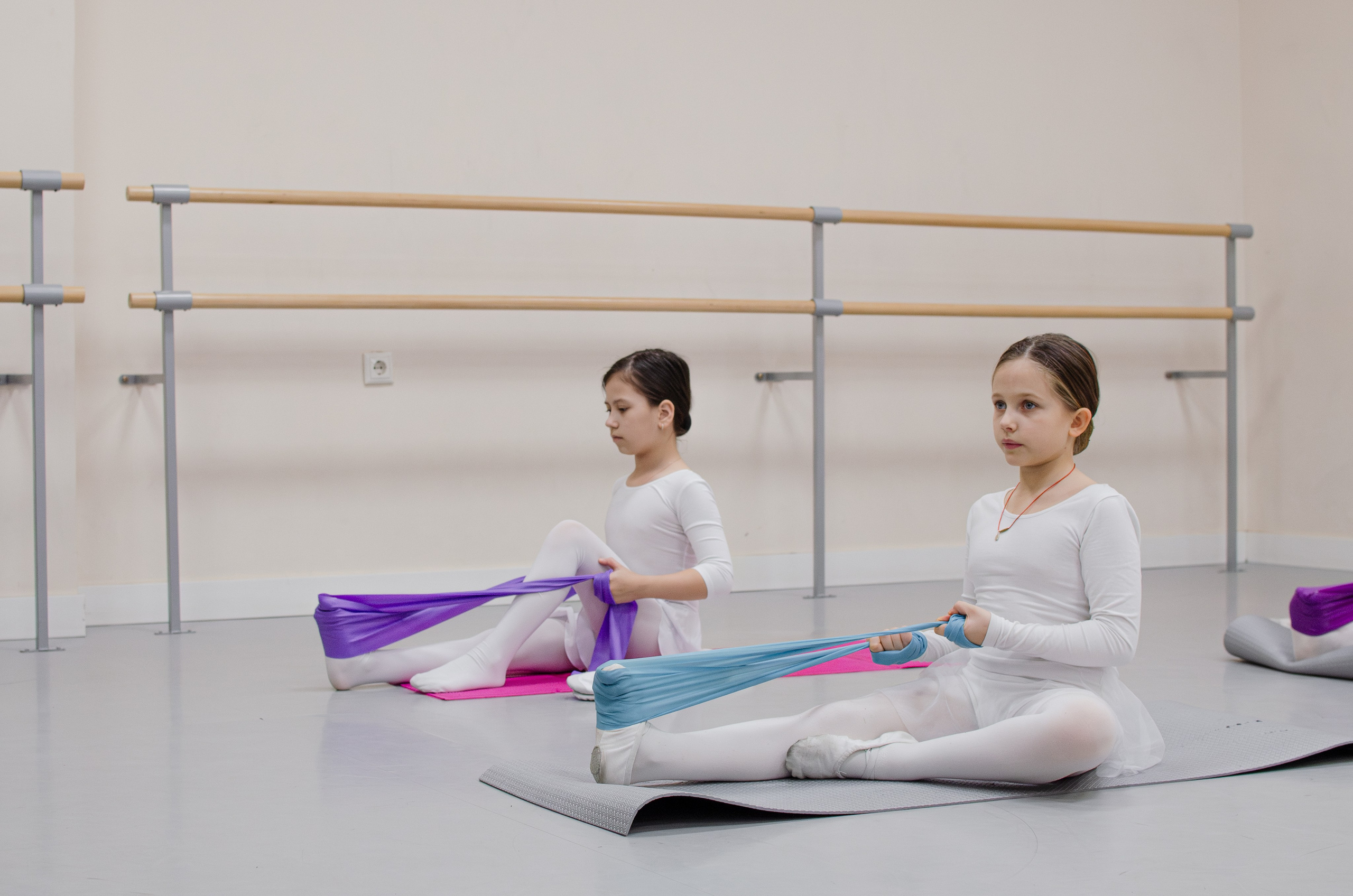 Хореографический коллектив «Русская тройка». Открытый урок младшей группы. Портретный и репортажный фотограф в Санкт-Петербурге Варвара Жукова