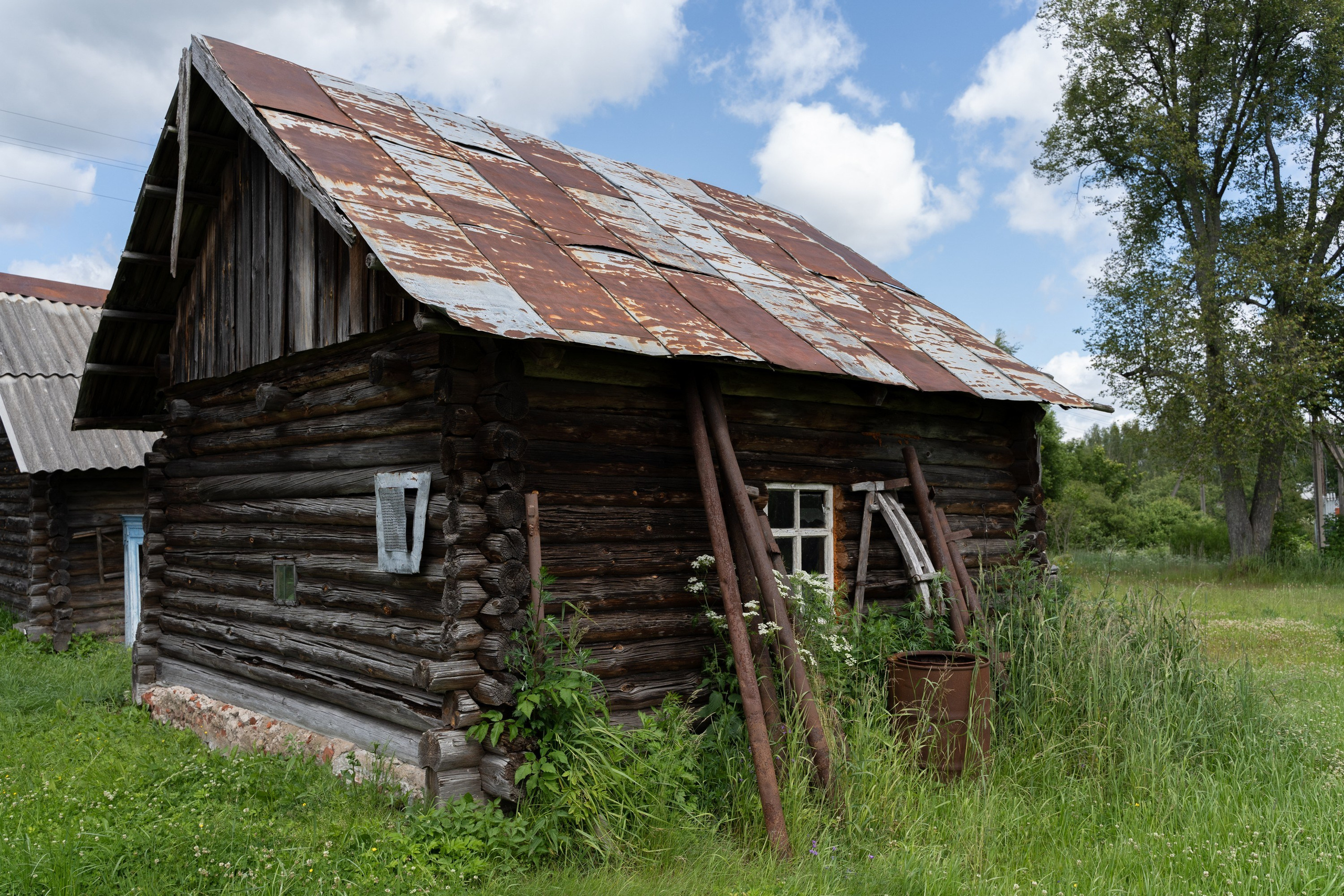 Home.land. Künstler Verstecktoff