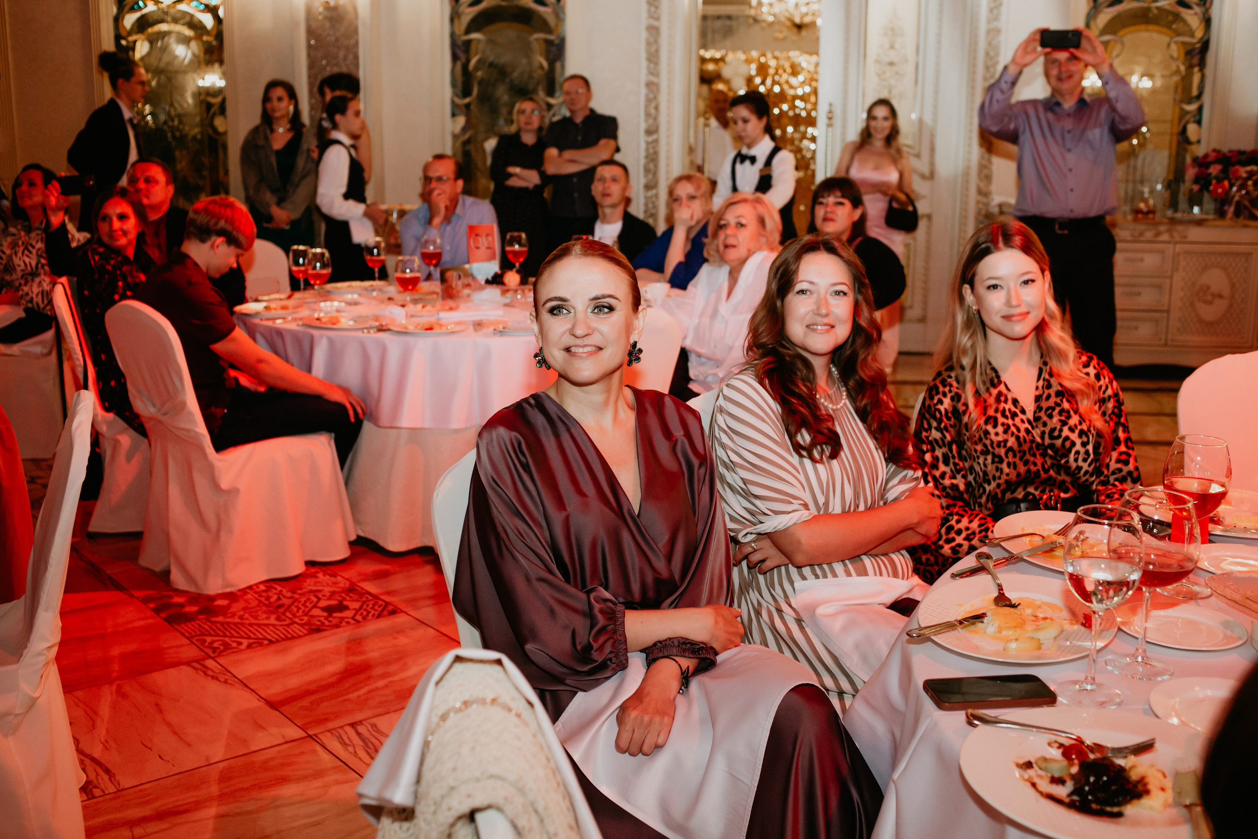 Выпускной. 11 лицей. Фотограф в Челябинске Ополихина Анна