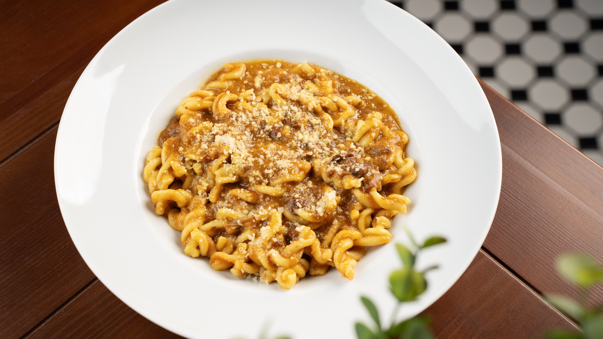 Фуд-фотограф в Самаре — съёмка блюд и напитков для меню ресторанов Профессиональная фуд-съёмка в Самаре — фотограф еды для кафе и гастробаров Съёмка еды для меню и соцсетей — food photographer Samara Фотограф еды в Самаре — предметная съёмка блюд для ресторанов и брендов Фуд-фотосессия в студии Самары — стильная съёмка блюд Фуд фотограф Самара