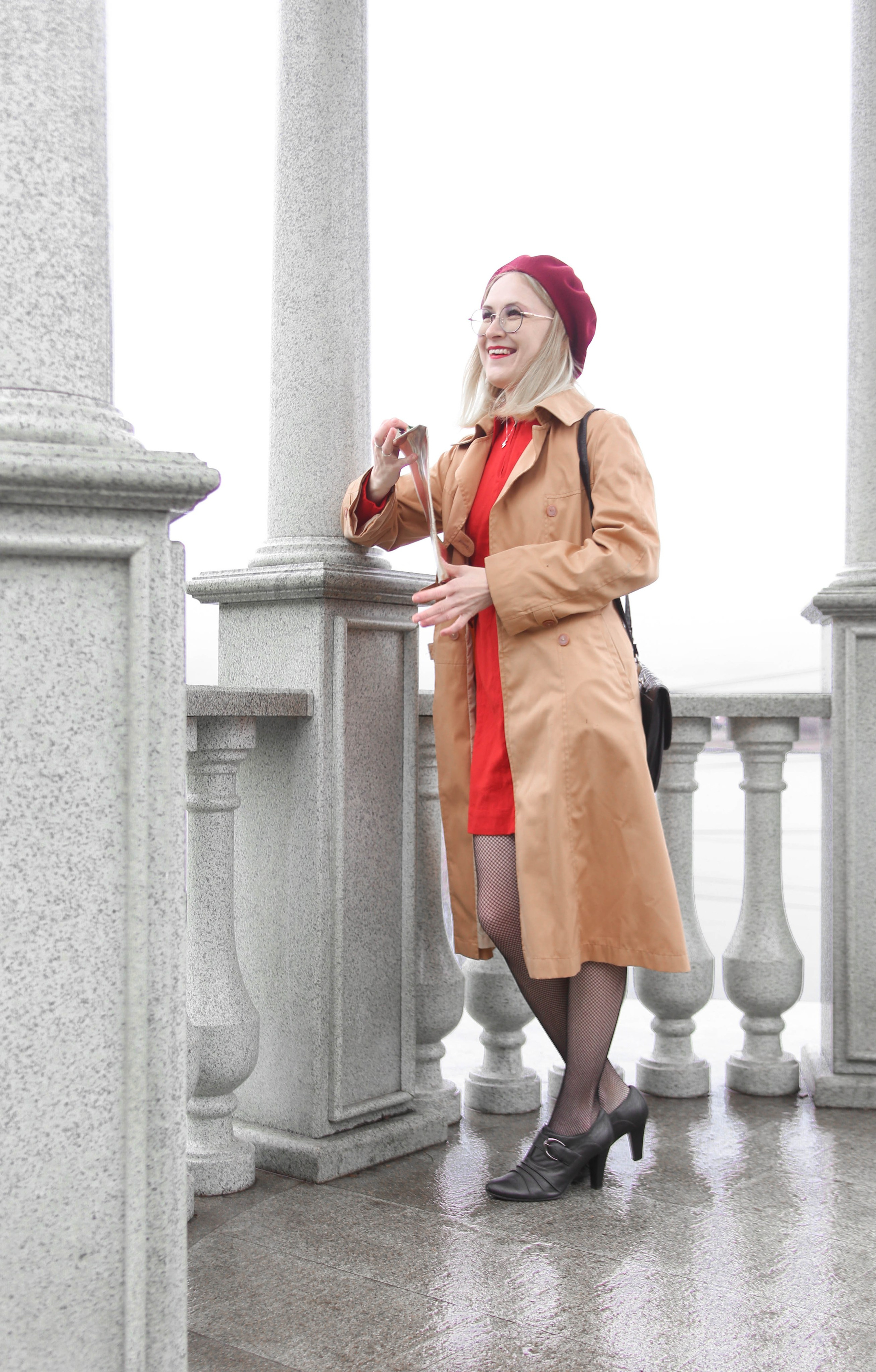 Маша на набережной. Фотограф Пермь. Фотосессия в фотостудии Перми и на свежем воздухе