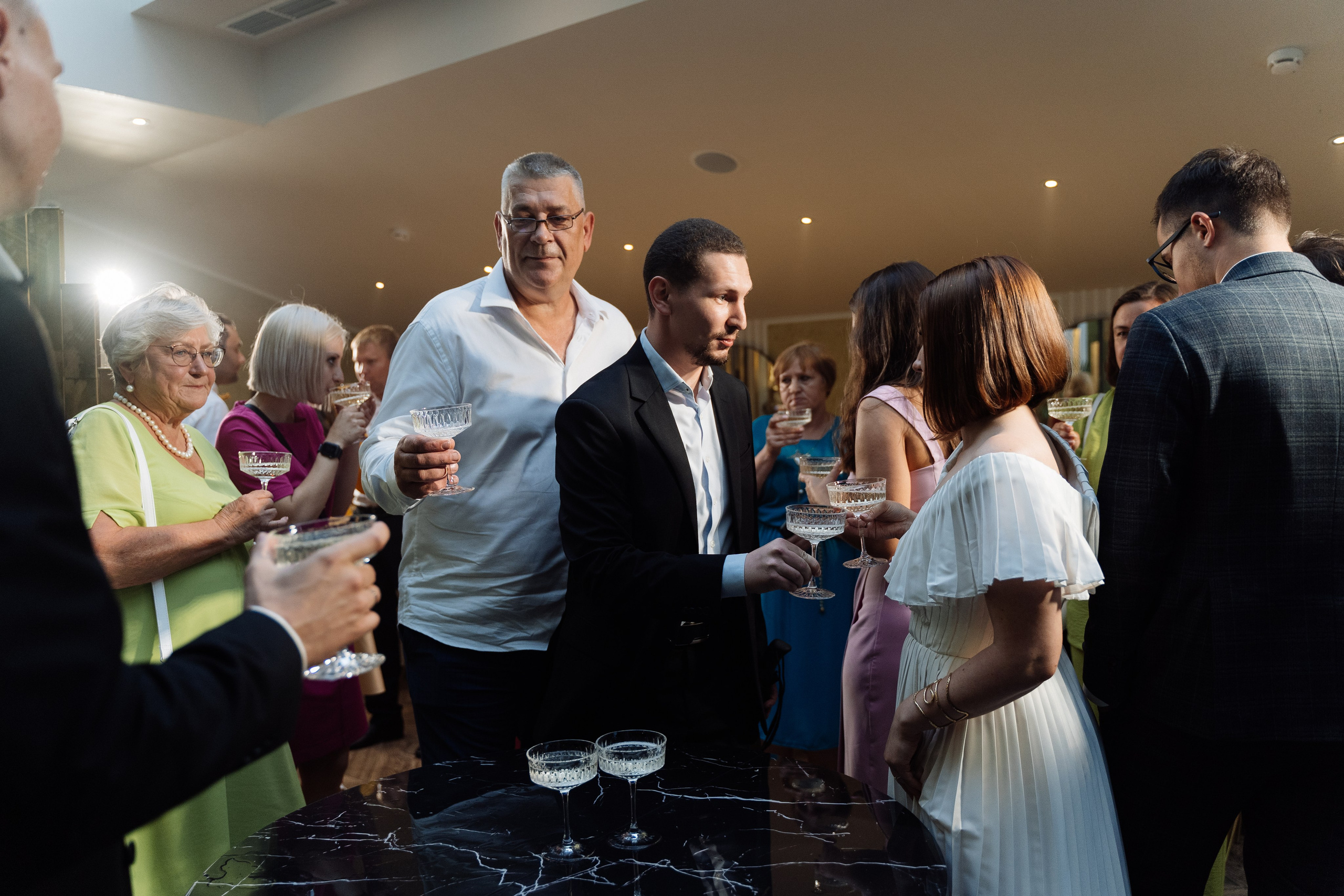 Свадьба на крыше Петербурга. Свадебный фотограф организатор в Санкт-Петербурге Ассоль Опарина