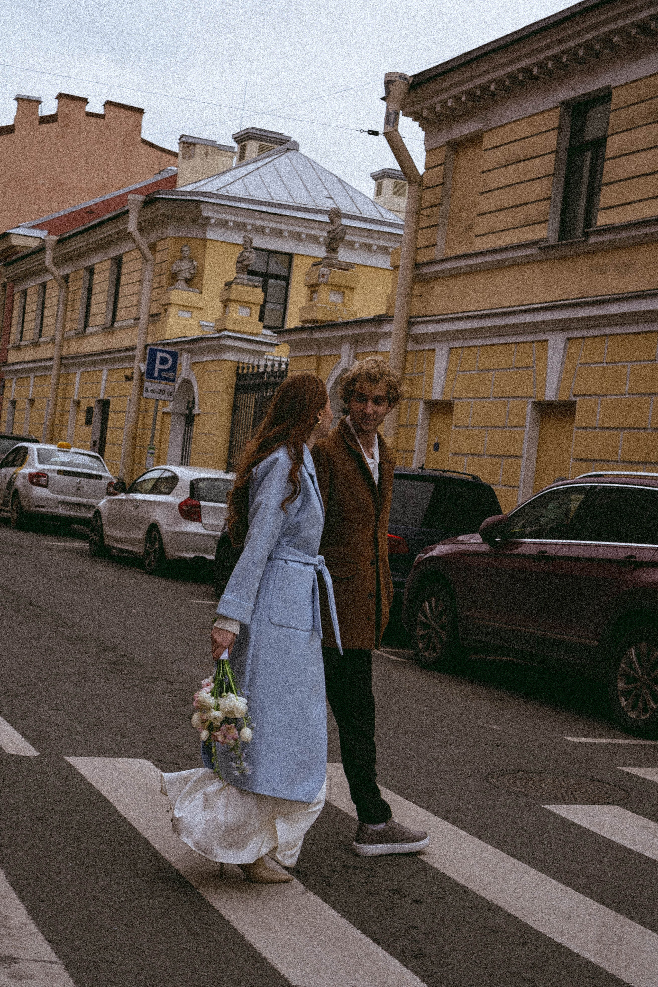 СВАДЕБНАЯ СЬЕМКА В ОТЕЛЕ. СБОРЫ ЖЕНИХА И НЕВЕСТЫ И ТАКЖЕ ТОР И ПОДГОТОВКА К ПРОГУЛКЕ И ПРОГУЛКА ПО ПЕТРОГРАДКЕ. Профессиональный фотограф, Санкт-Петербург — Виктория Богомолова