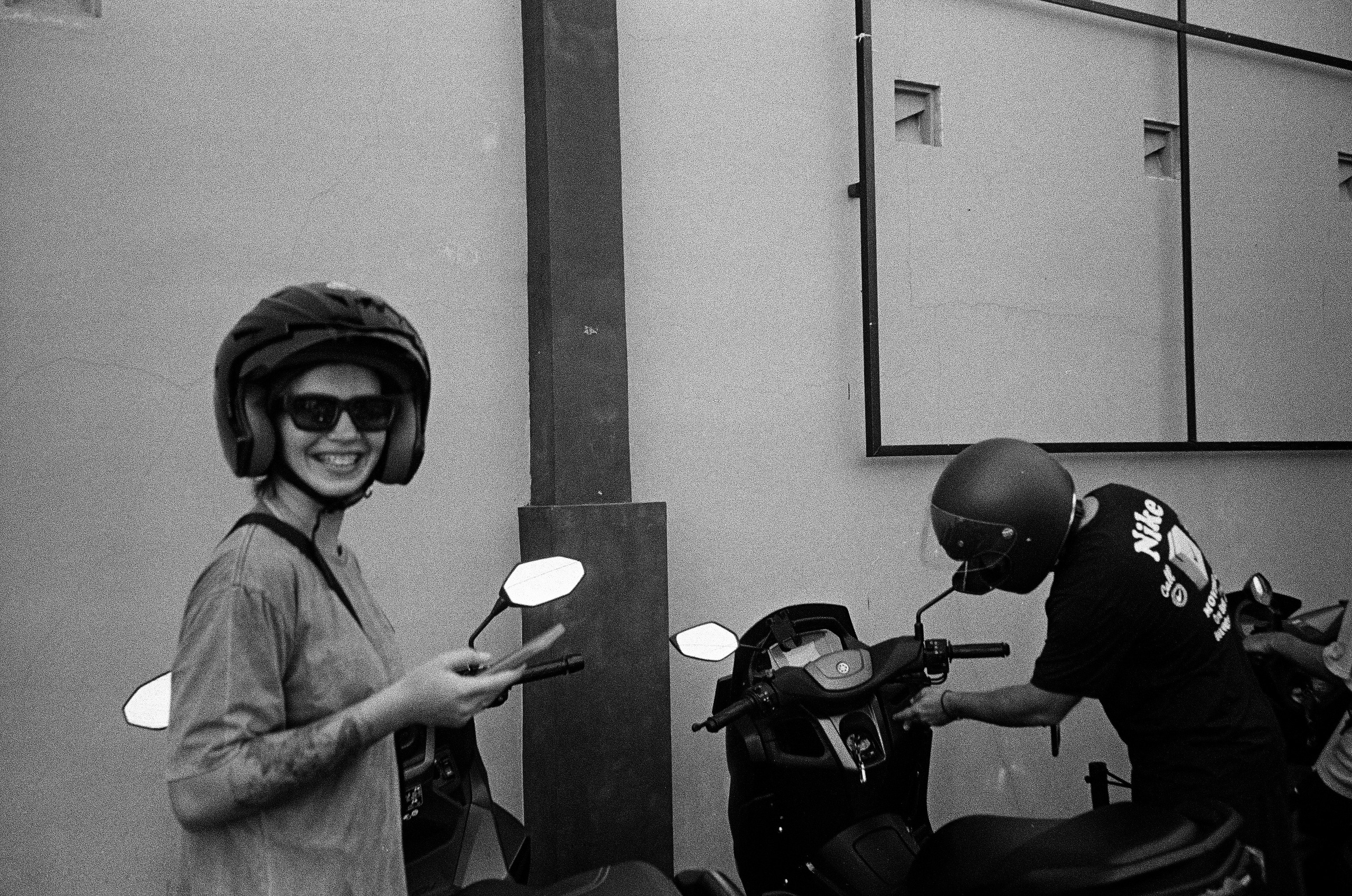 Who u are?. Carolinetru