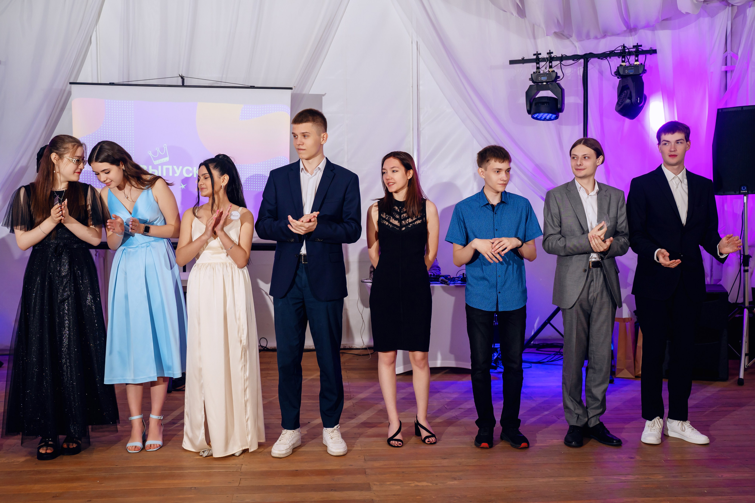 Выпускной 11 класс. Фотограф Ким Наталья в Красноярске