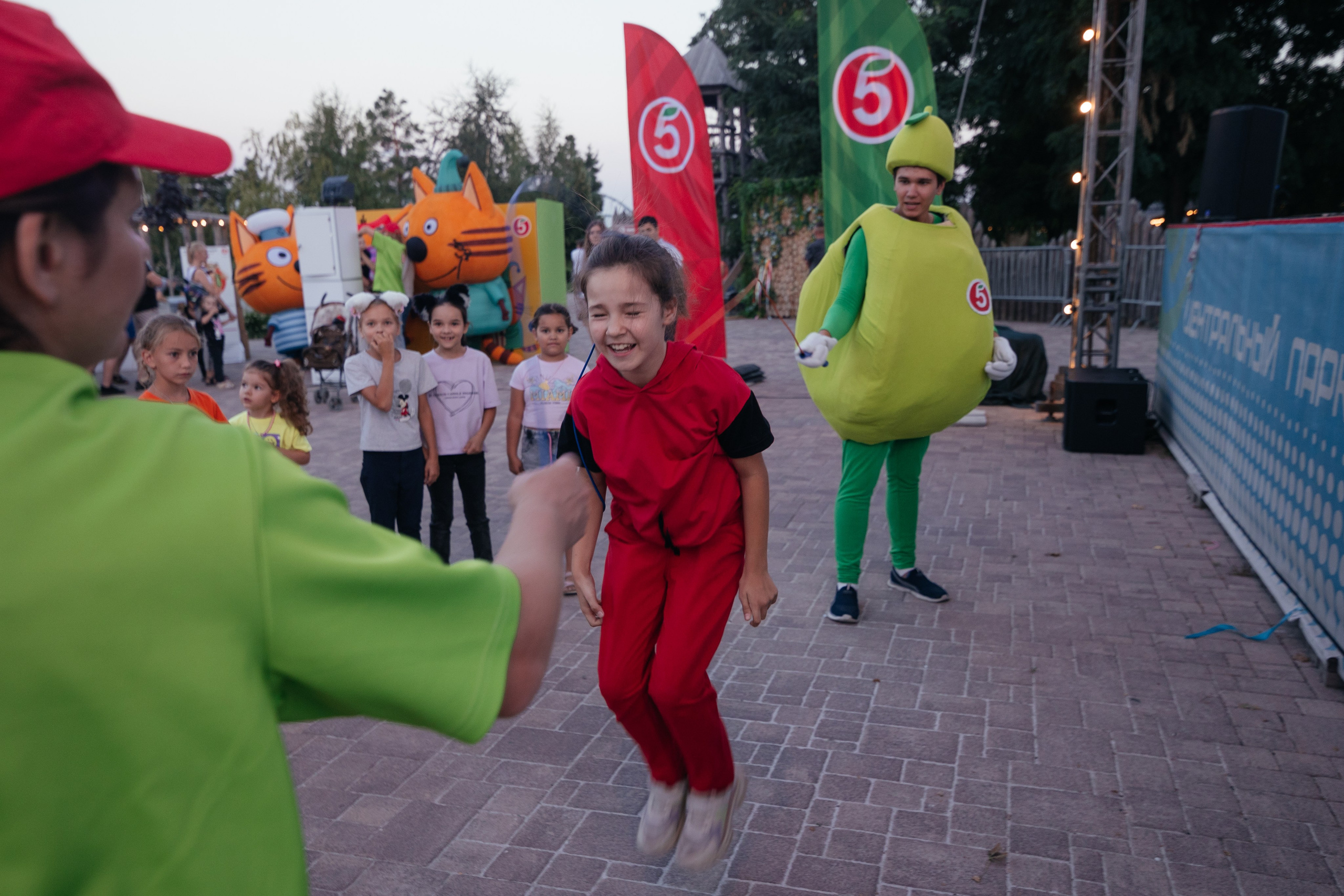 Пятерочка детский праздник. Фотограф Крохин Олег
