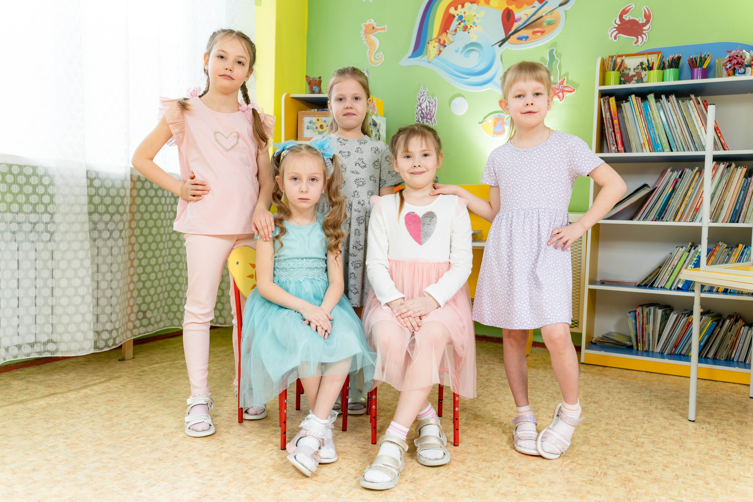 Альбом выпускника. Улыбка выездная фотостудия Красноярск