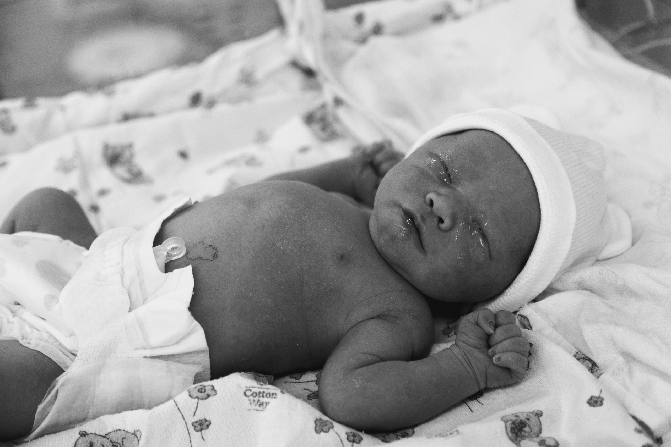 РОДЫ. МЕДИЦИНСКИЙ РЕПОРТАЖ О РОЖДЕНИИ РЕБЕНКА. ФОТОГРАФ АЛЕКСАНДРА ПЕРМЯКОВА