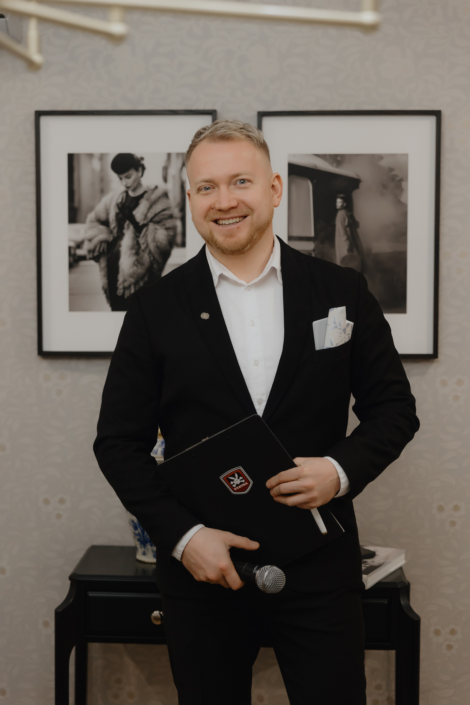 Открытие нового пространства интерьерного салона L. DECO в феврале 2025. L. Deco интерьерный салон. Краски/обои/лепной декор