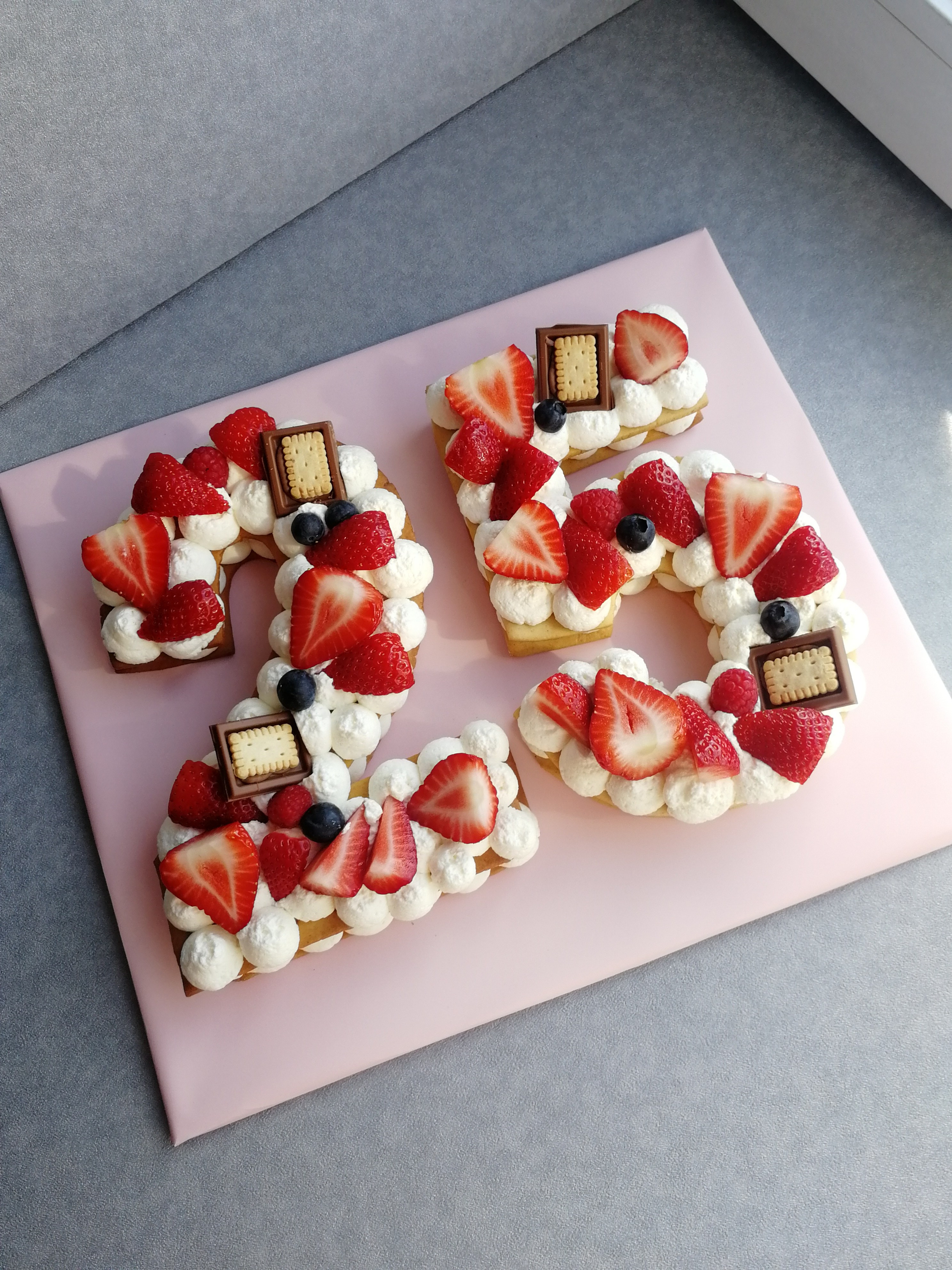 Торт-цифра. Кондитерская. Торты и десерты на заказ в Москве и области, город Химки