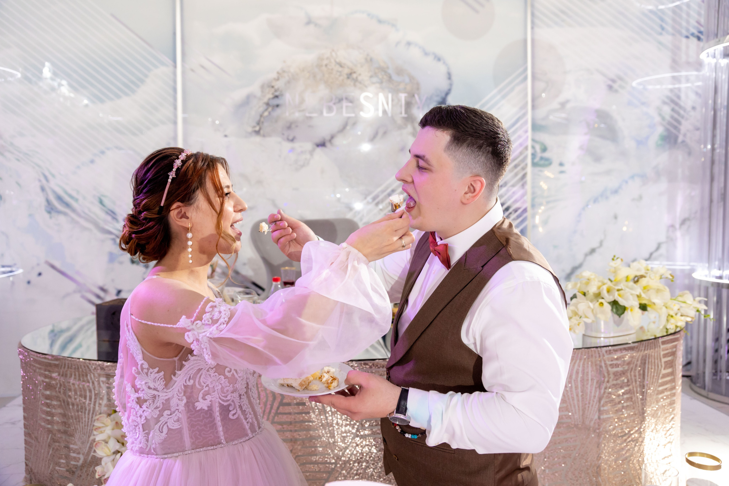 Фотограф на банкет свадьбы, юбилея в Санкт-Петербурге. Фотограф на праздник, корпоратив, День Рождения и Юбилей в г. Санкт-Петербурге Алексей Анкушев