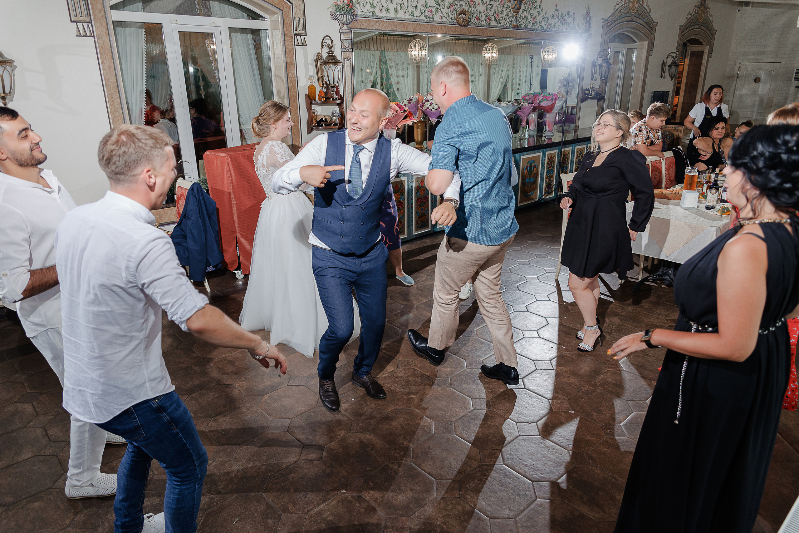 Фотограф на день рождения, мероприятие и банкет Твери. Свадебный и семейный фотограф в Твери и Тверской области