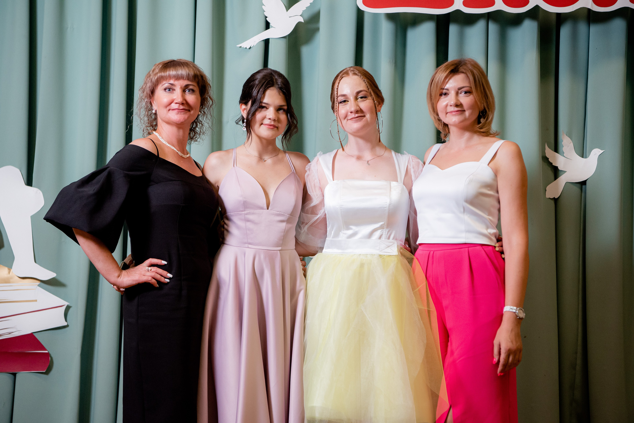 140 Школа. Вручение и Банкет. Сити Холл. Фотограф в Волгограде и Волжском Александр Горбань