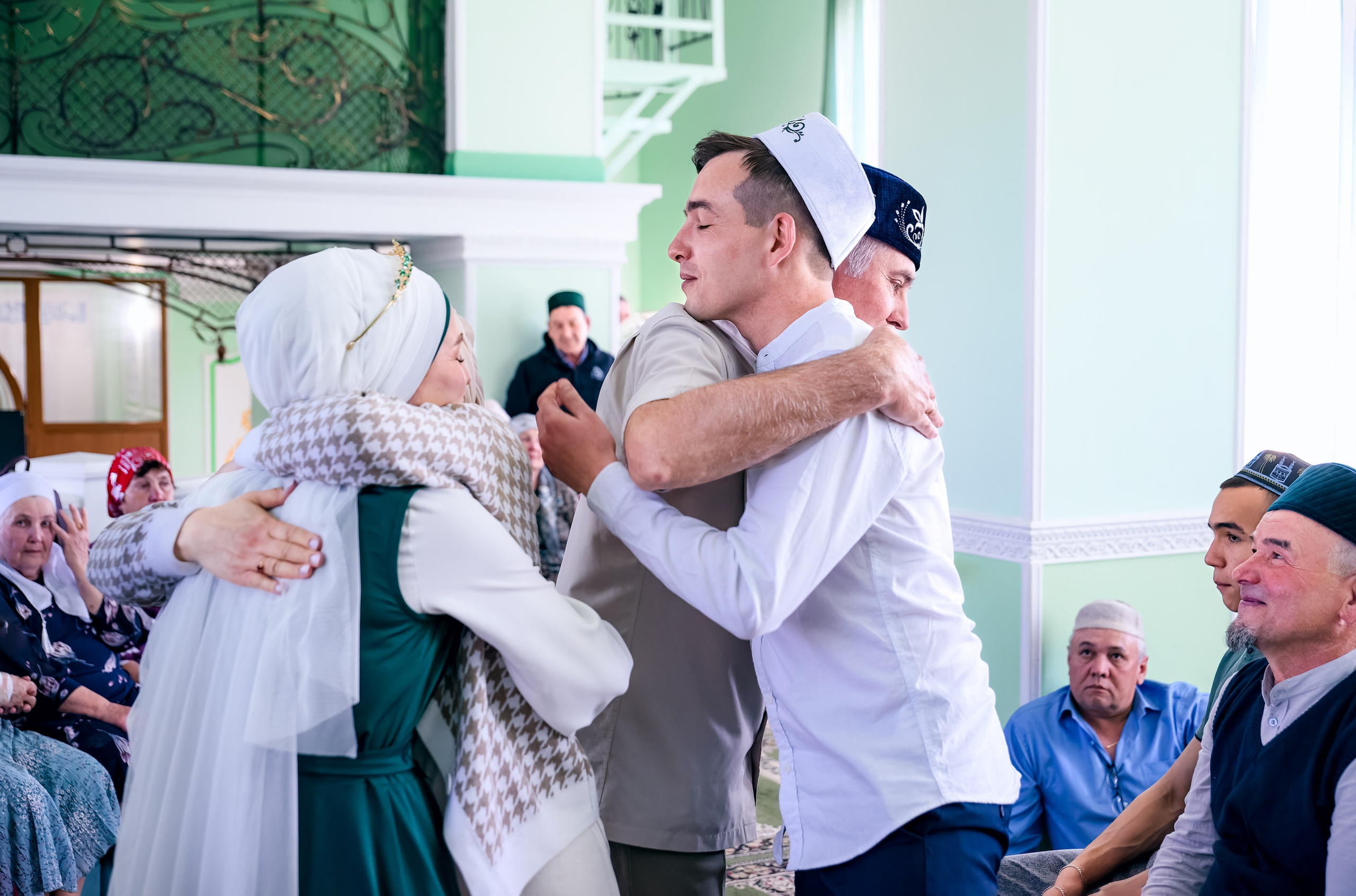 Айнур и Гульназ. Фотограф людей, белок и единорогов)