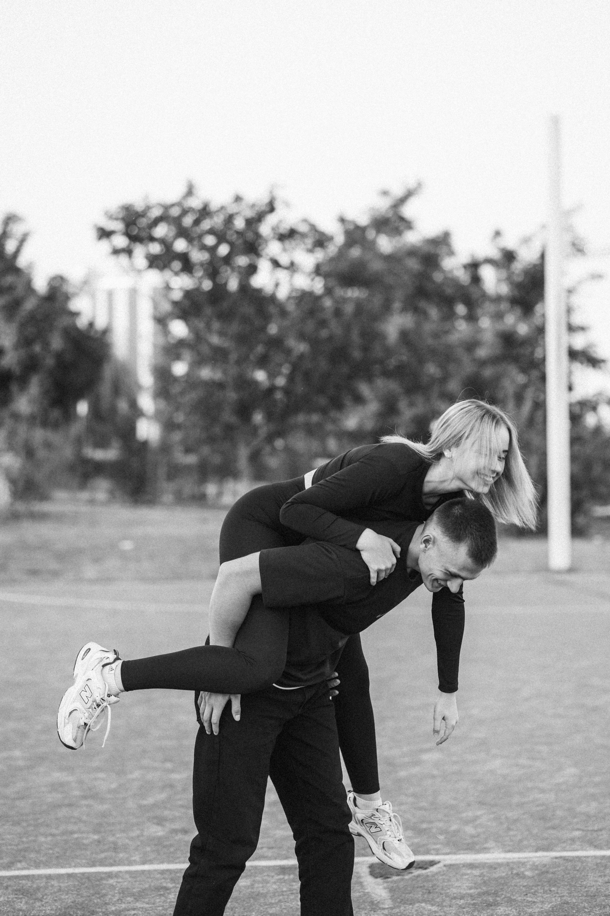 На спорт площадке (Настя+Игорь). Photograph Svetlana Volkova