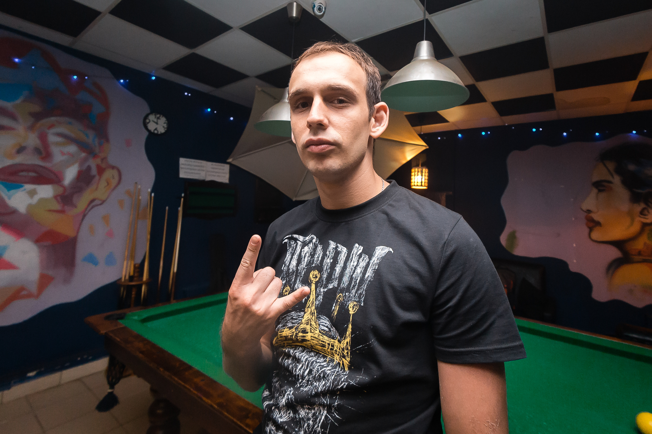 Встреча за бильярдом. Фотографиня Мария Дикова