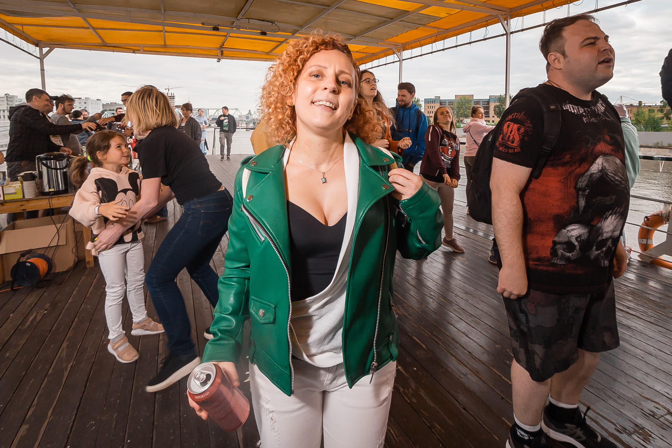 Прогулка на кораблике с Элизиумом. Фотографиня Мария Дикова