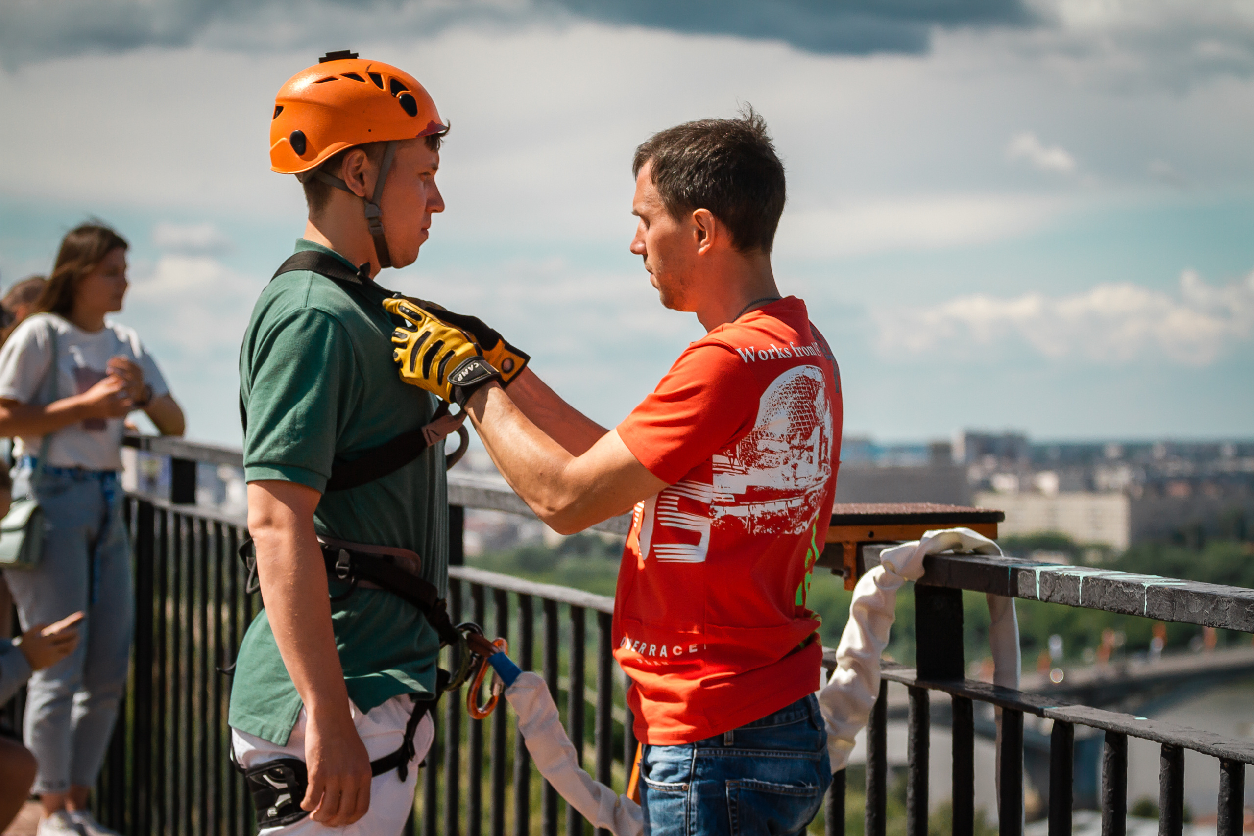 G.team — мост на Федоровского. Фотографиня Мария Дикова