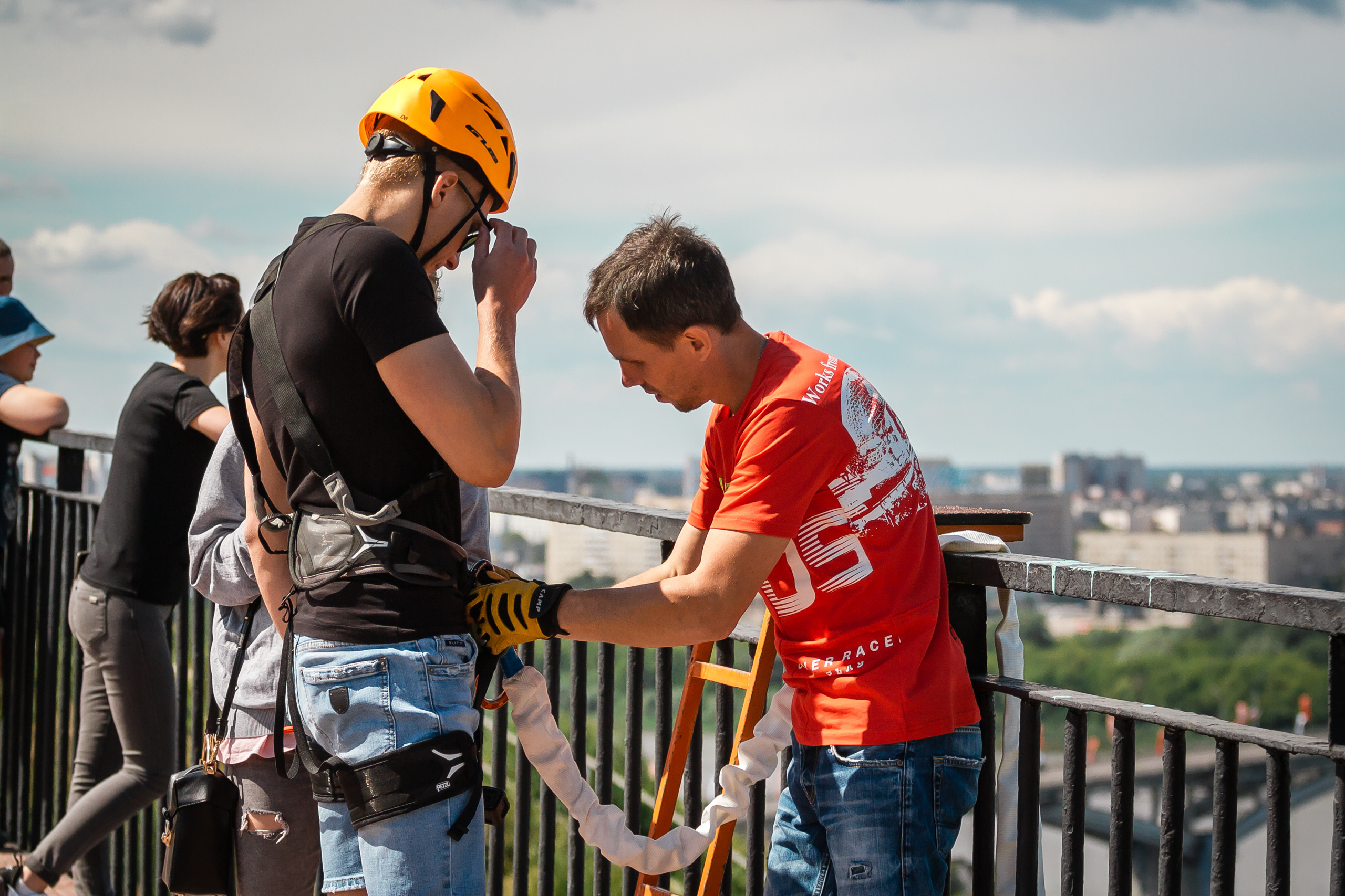 G.team — мост на Федоровского. Фотографиня Мария Дикова