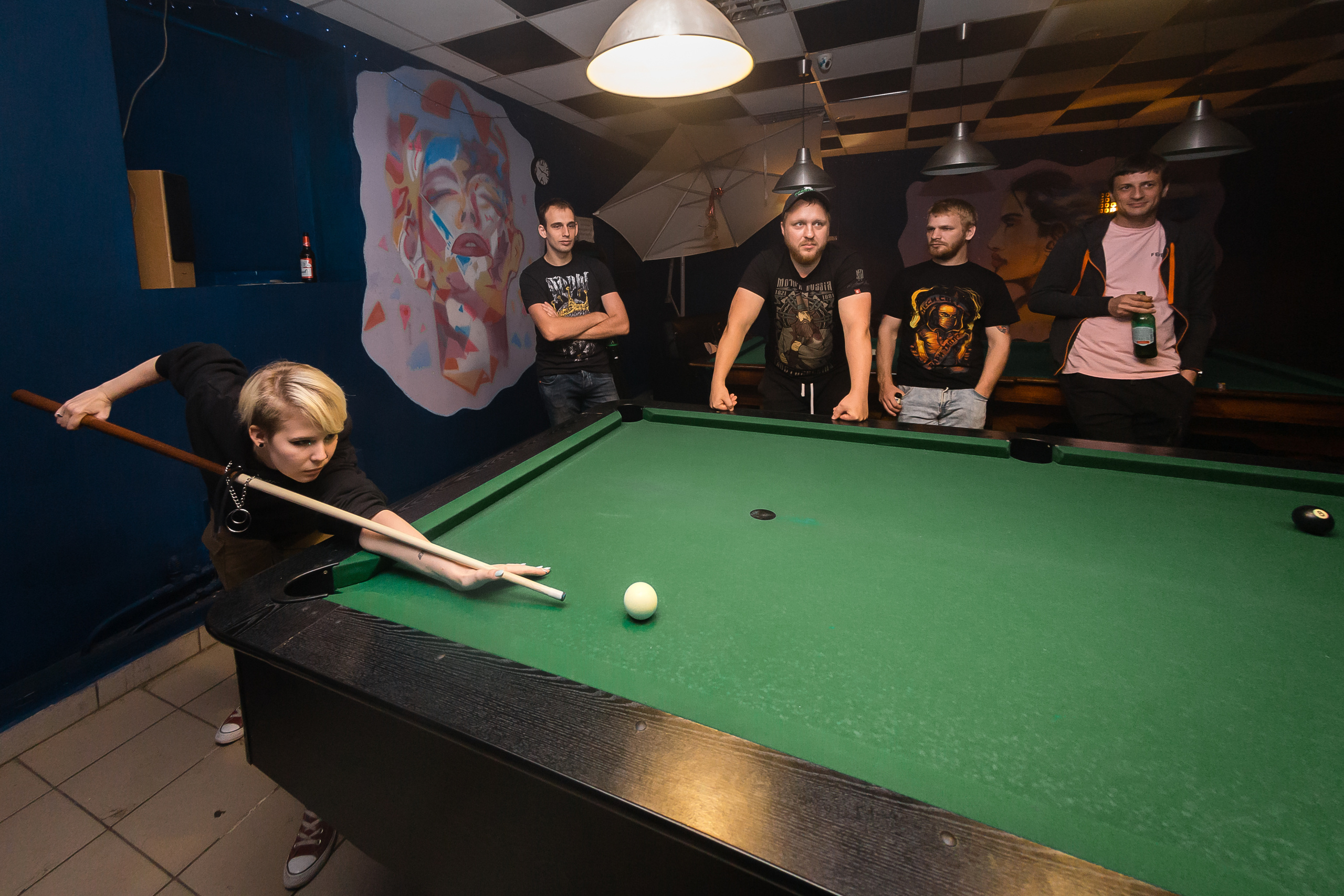 Встреча за бильярдом. Фотографиня Мария Дикова