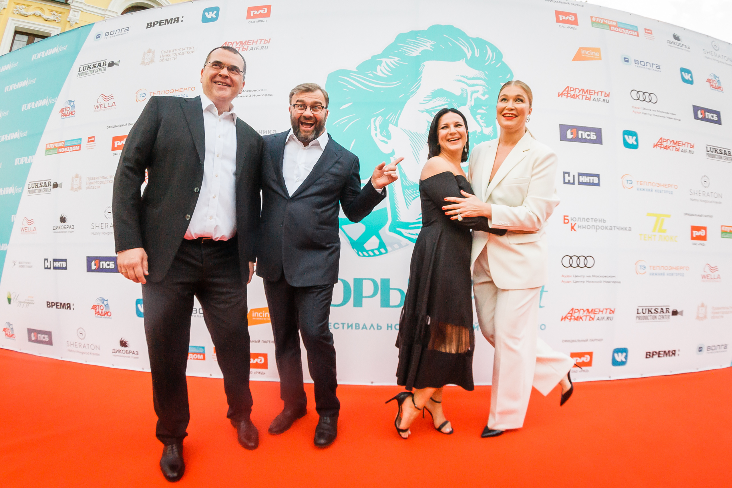 ГОРЬКИЙ FEST — красная дорожка. Фотографиня Мария Дикова