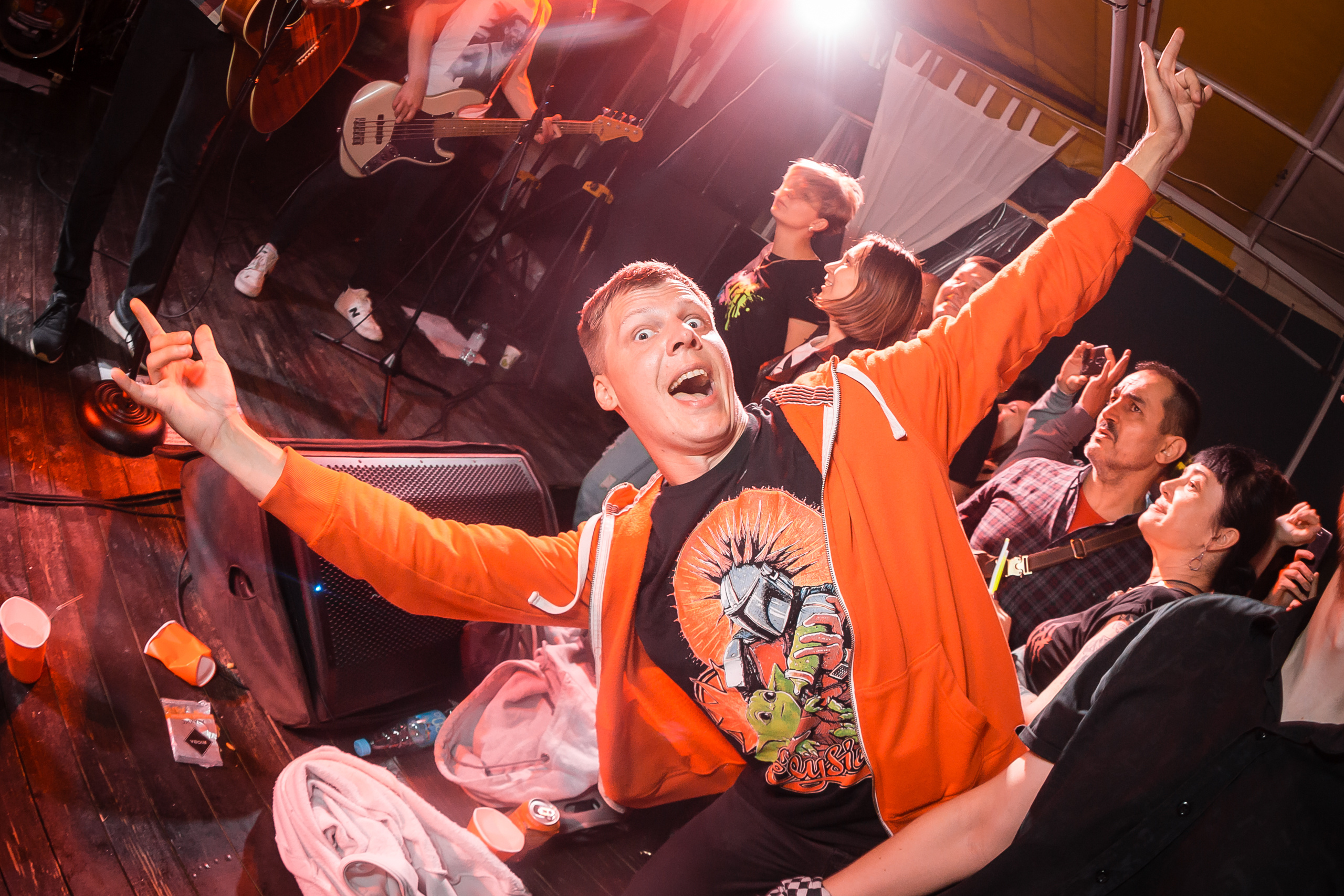 Прогулка на кораблике с Элизиумом. Фотографиня Мария Дикова