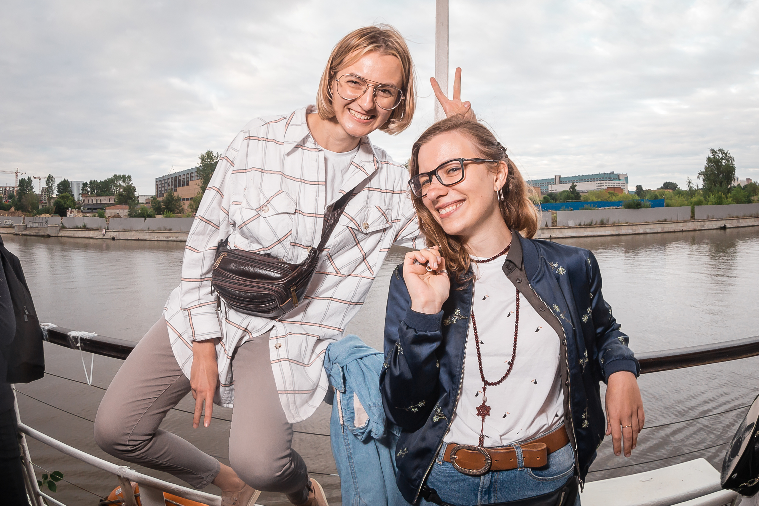 Прогулка на кораблике с Элизиумом. Фотографиня Мария Дикова